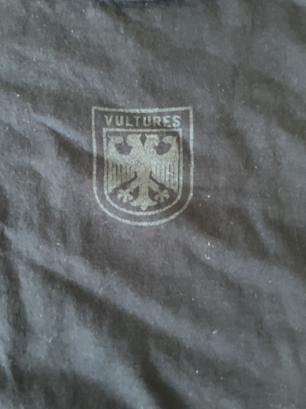 Yeezy YEEZY “VULTURES” Long Sleeve T-Shirt Size US L / EU 52-54 / 3 - 5 Thumbnail