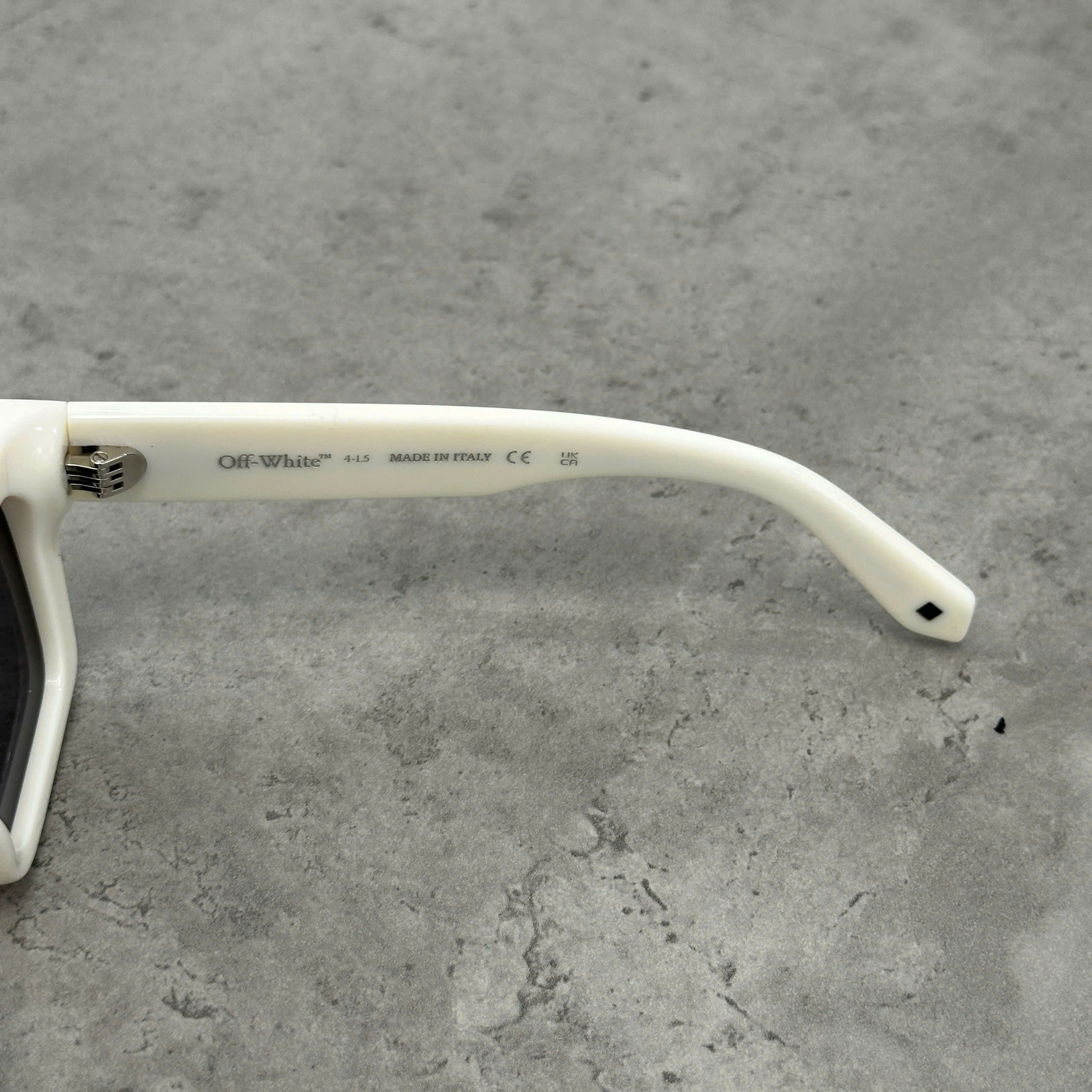 Off-White OFF WHITE Virgil Sunglasses WHITE/DARK GREY Size ONE SIZE - 2 Thumbnail