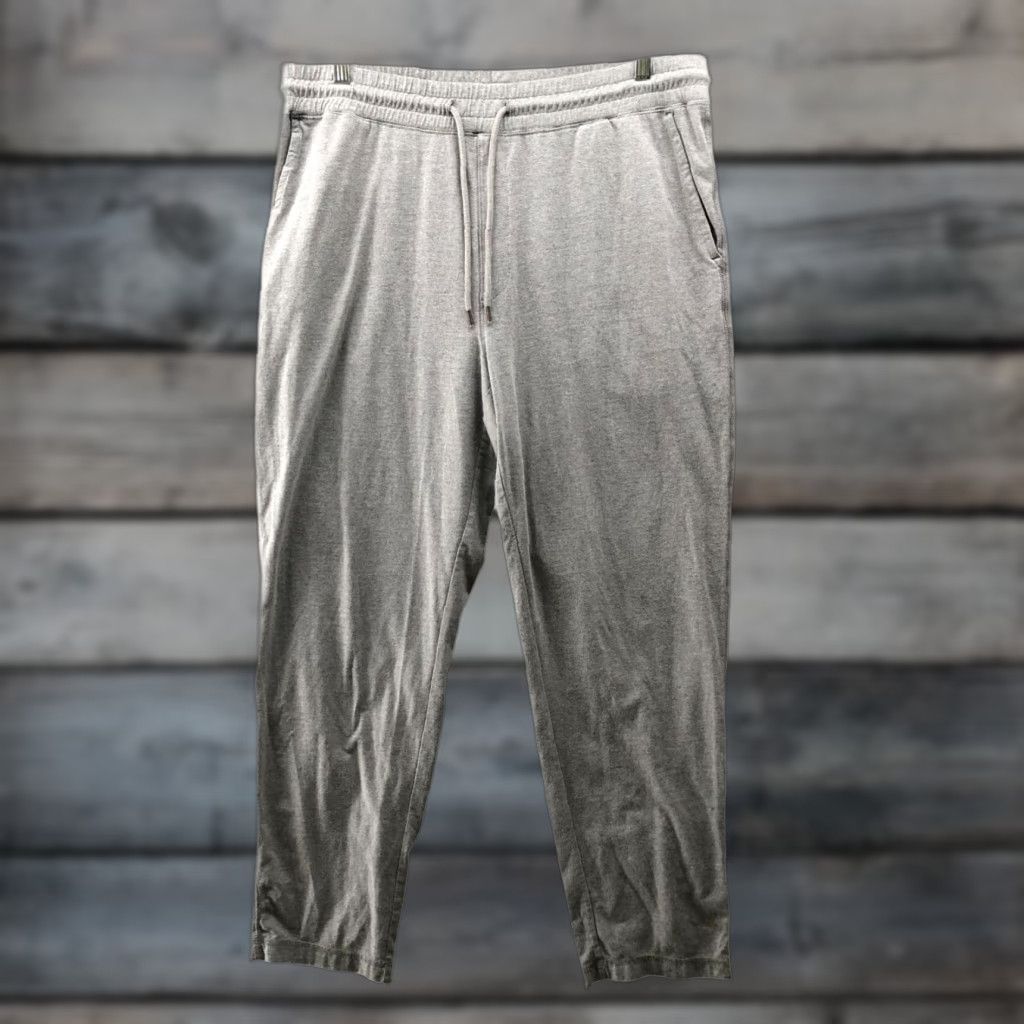 Gap Gap Mens L Gray Jersey Slim Jogger Pants Lightweight Lounge Drawstring Casual Knit Cotton Pockets Front Flat Front Tapered Inseam 29 in Size US L / EU 52-54 / 3 - 1 Thumbnail