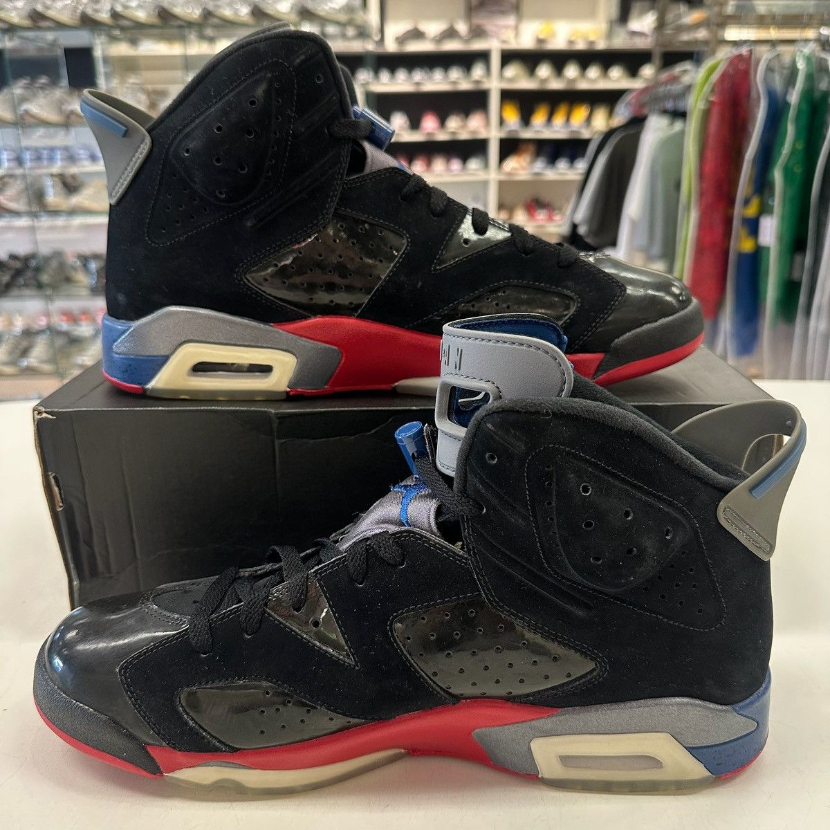 Jordan Brand × Nike Size 13 - Jordan 6 Detroit Pistons 384664-001 Size US 13 / EU 46 - 2 Thumbnail
