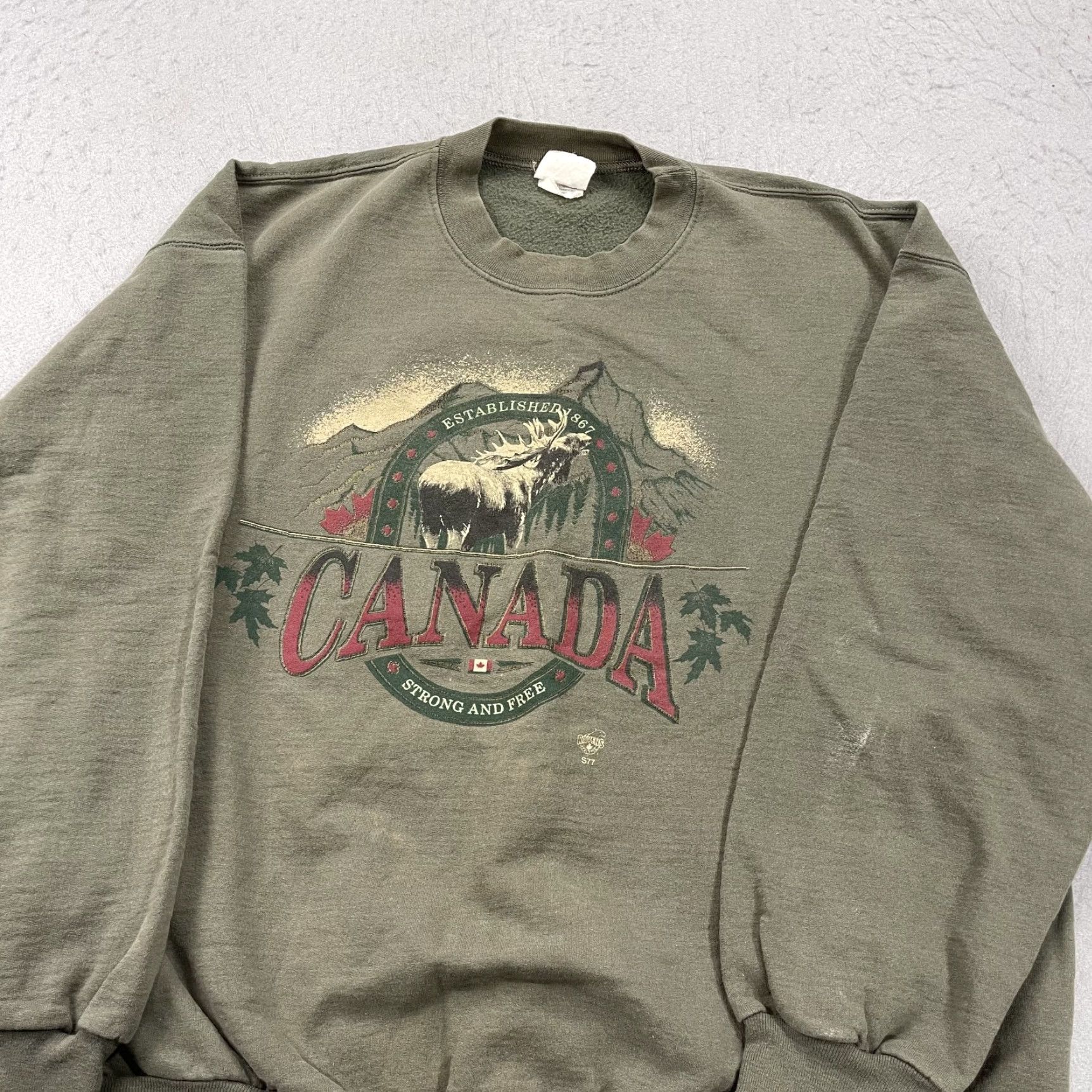 Olive VINTAGE Ravens Sweatshirt Mens L Olive Green Canada Moose Crewneck 90s Hiking Graphic Print Winter Fall Spring Crew Neck Pullover Longevity Size US L / EU 52-54 / 3 - 3 Thumbnail