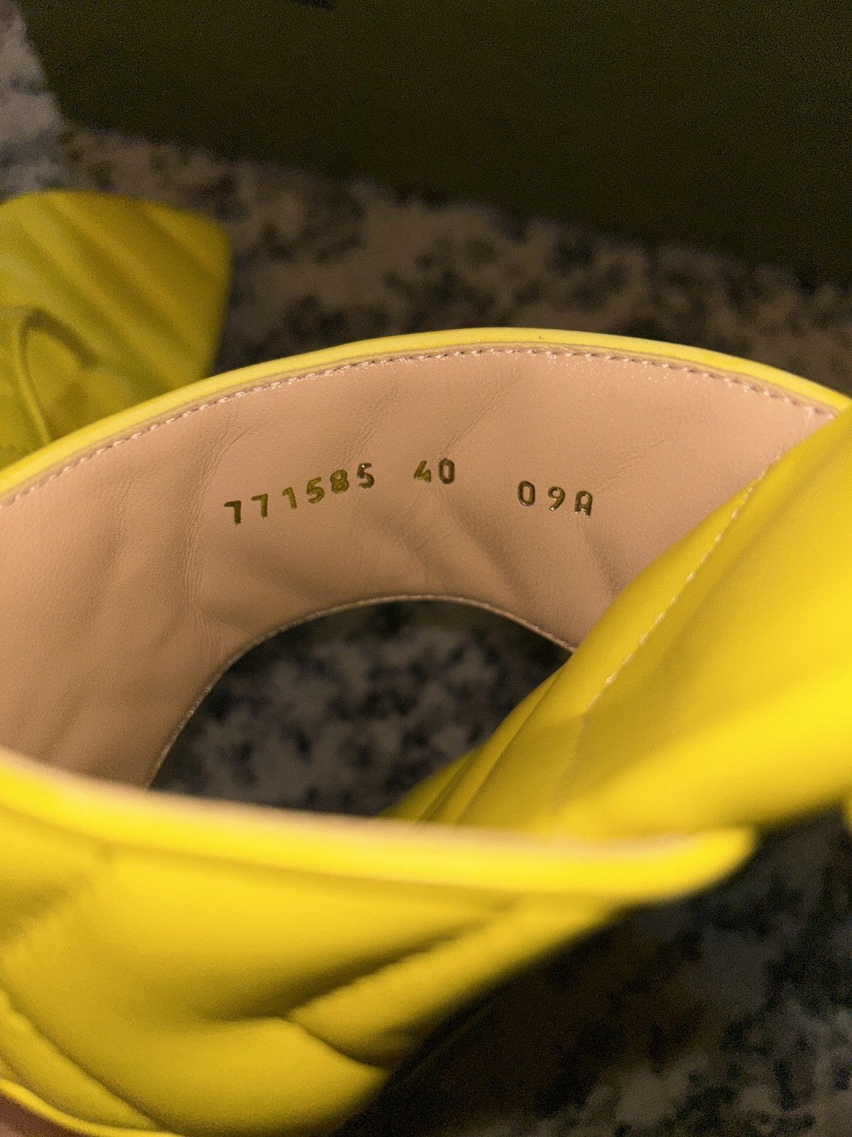 Gucci Gucci Double G Thong Sandal Flip Flop Acid Lime Size US 10 / IT 40 - 3 Thumbnail