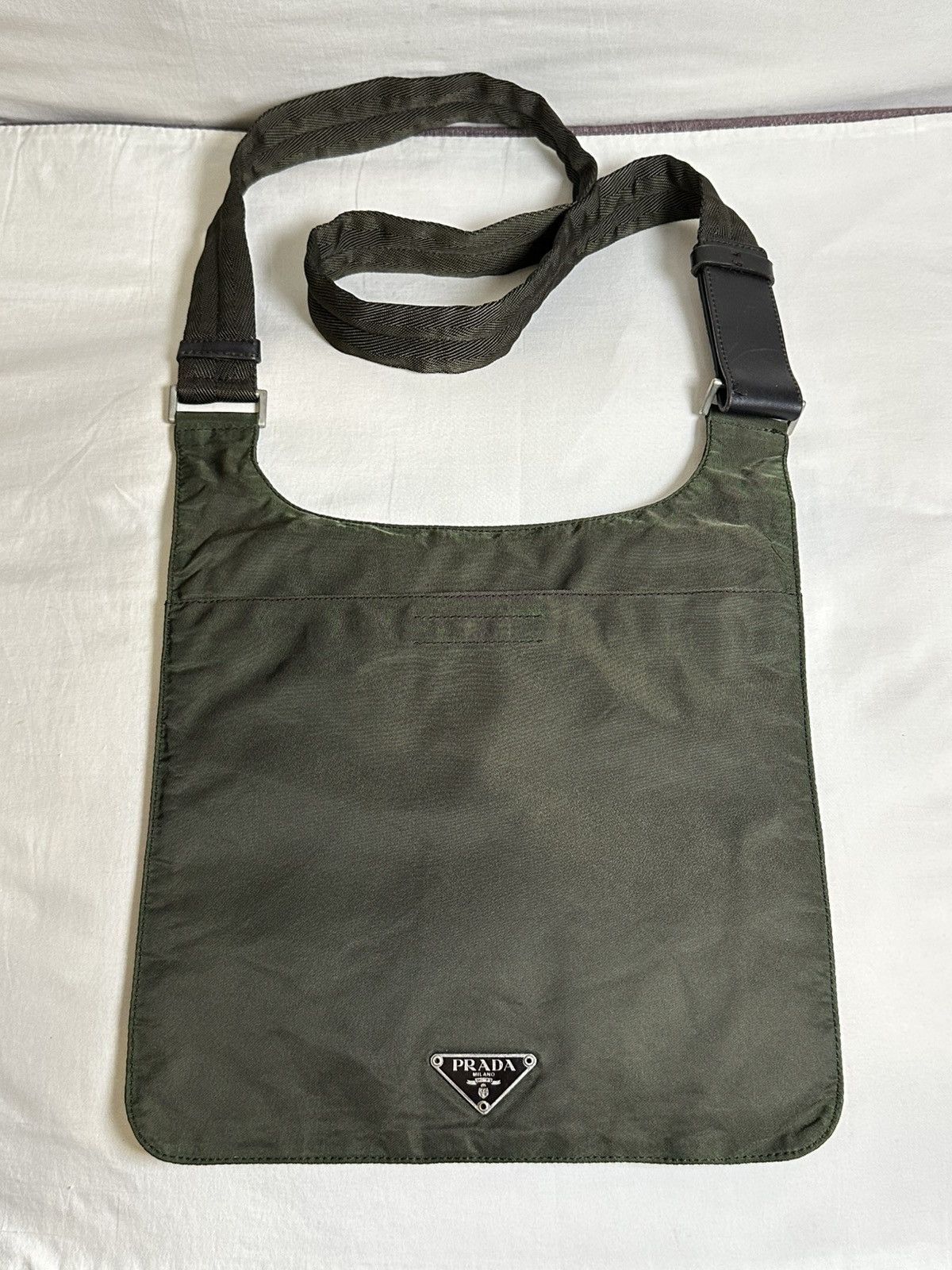 Prada Prada nylon side bag or similar crossbody bag. Size ONE SIZE - 1 Thumbnail