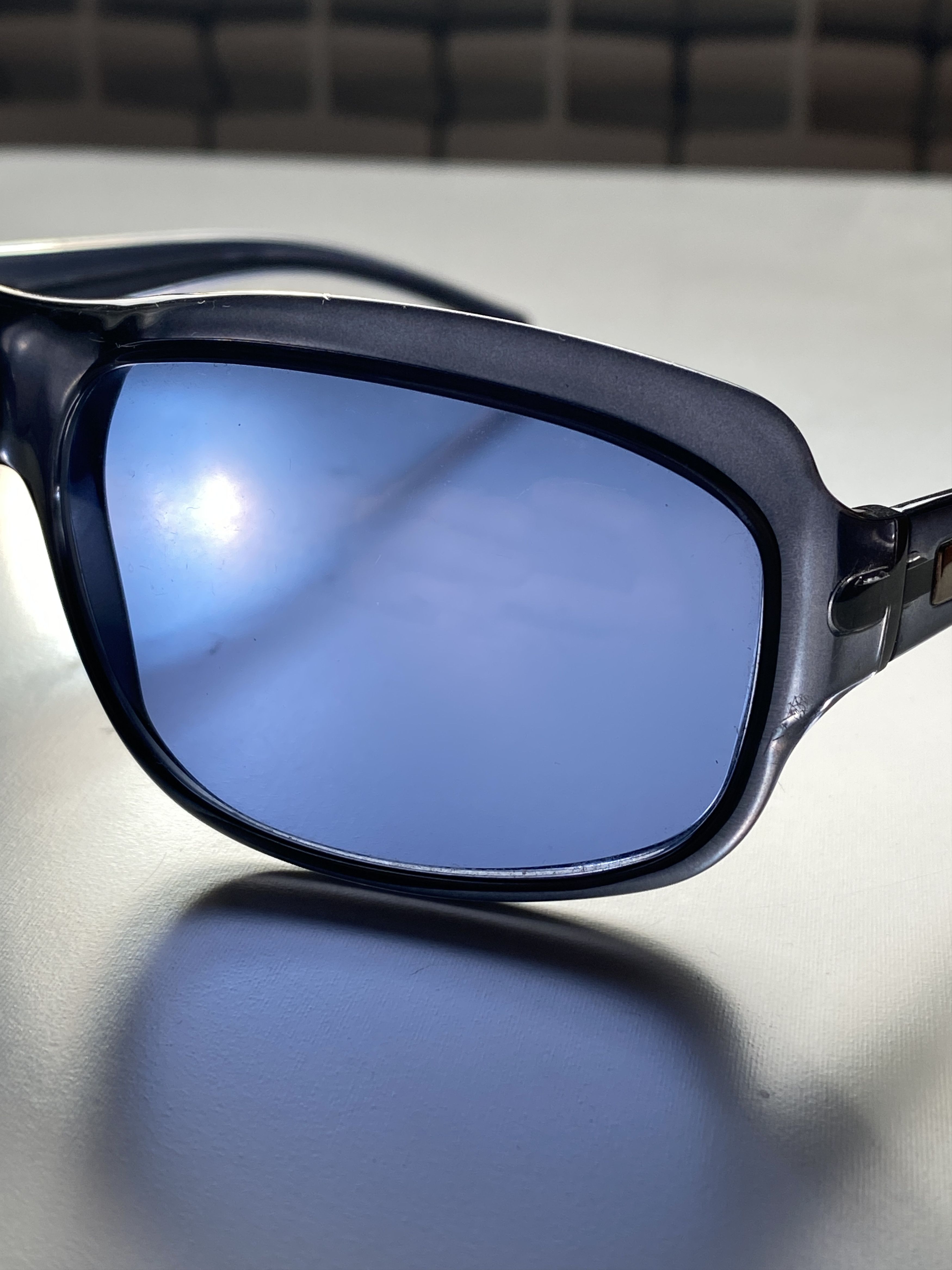 Gucci Vintage Gucci Blue Sunglasses Size ONE SIZE - 7 Thumbnail