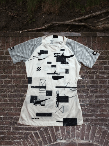 Nike SPORTWEAR Nike Black History Month DRI-FIT Size XS / US 0-2 / IT 36-38 - 1 Thumbnail