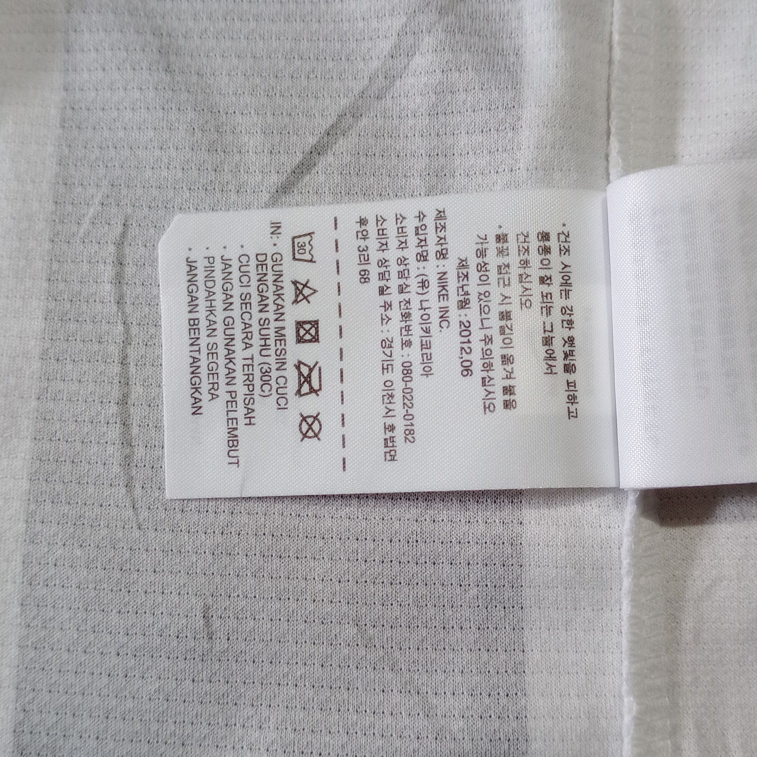 Nike Juventus 2012-2013 Home Jersey Andrea Pirlo 21 Size US M / EU 48-50 / 2 - 9 Thumbnail
