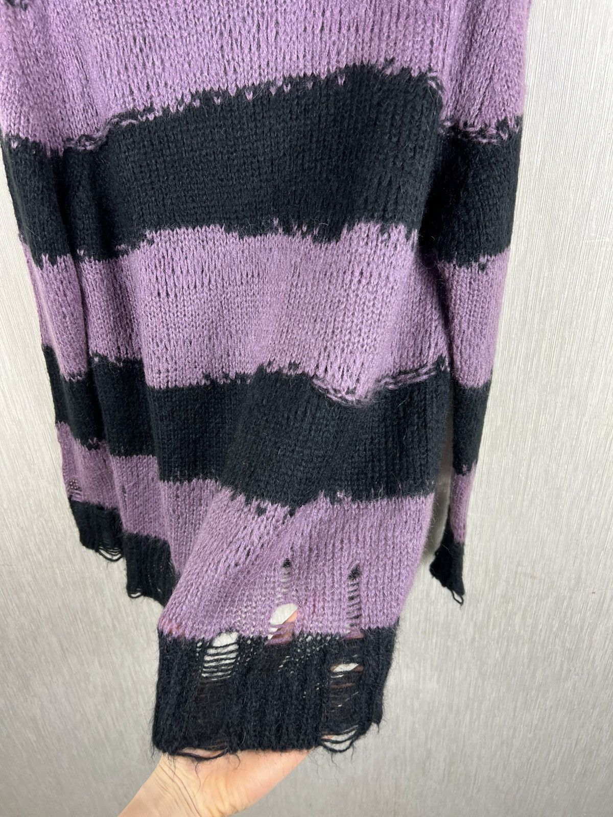 Acne Studios Acne Studios distressed open knit sweter striped Kurt Cobain Size US M / EU 48-50 / 2 - 11 Thumbnail