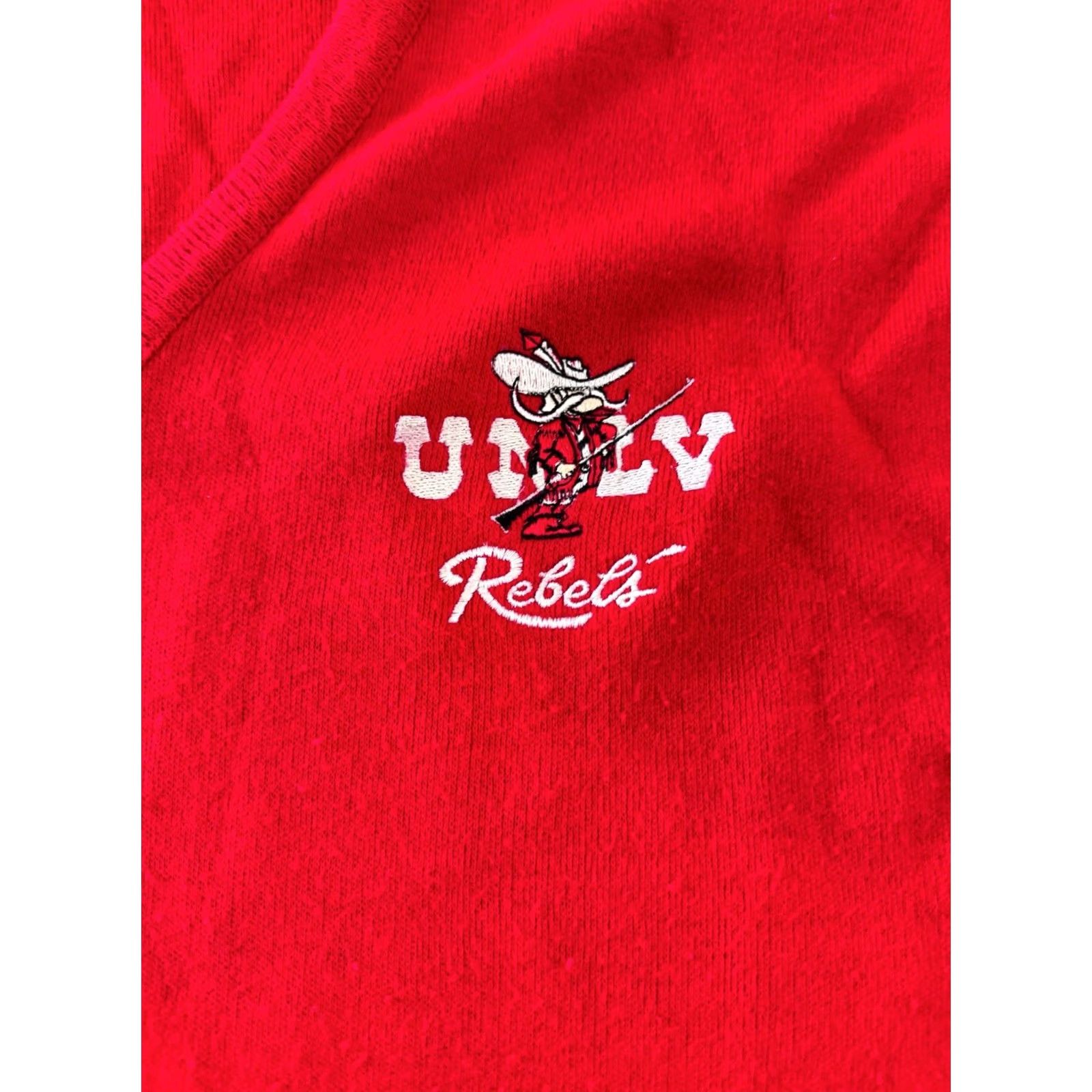 Vintage VINTAGE UNLV Rebels SWEATER Large L 1990s Mens Size US L / EU 52-54 / 3 - 2 Thumbnail