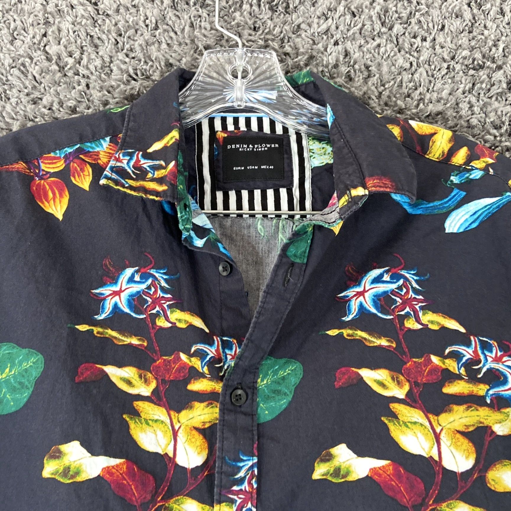 Denime DENIM & FLOWER Shirt Men M Multicolor Floral Short Sleeve Button-Up Size US 31 - 5 Thumbnail