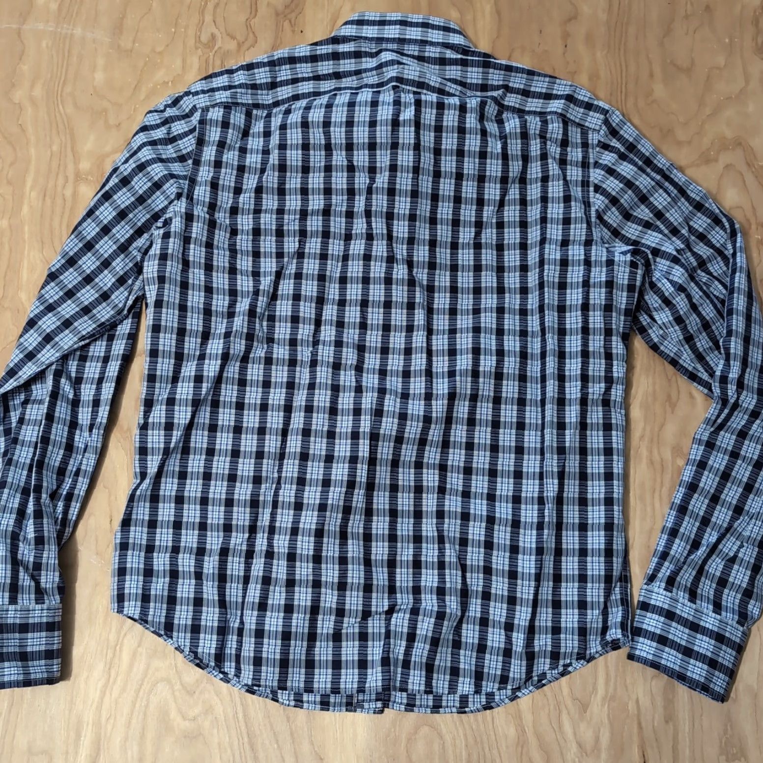 UNTUCKit UNTUCKit Shirt Mens Small Blue Plaid Long Sleeve Button-Down Casual Workwear Preppy Size US S / EU 44-46 / 1 - 7 Thumbnail