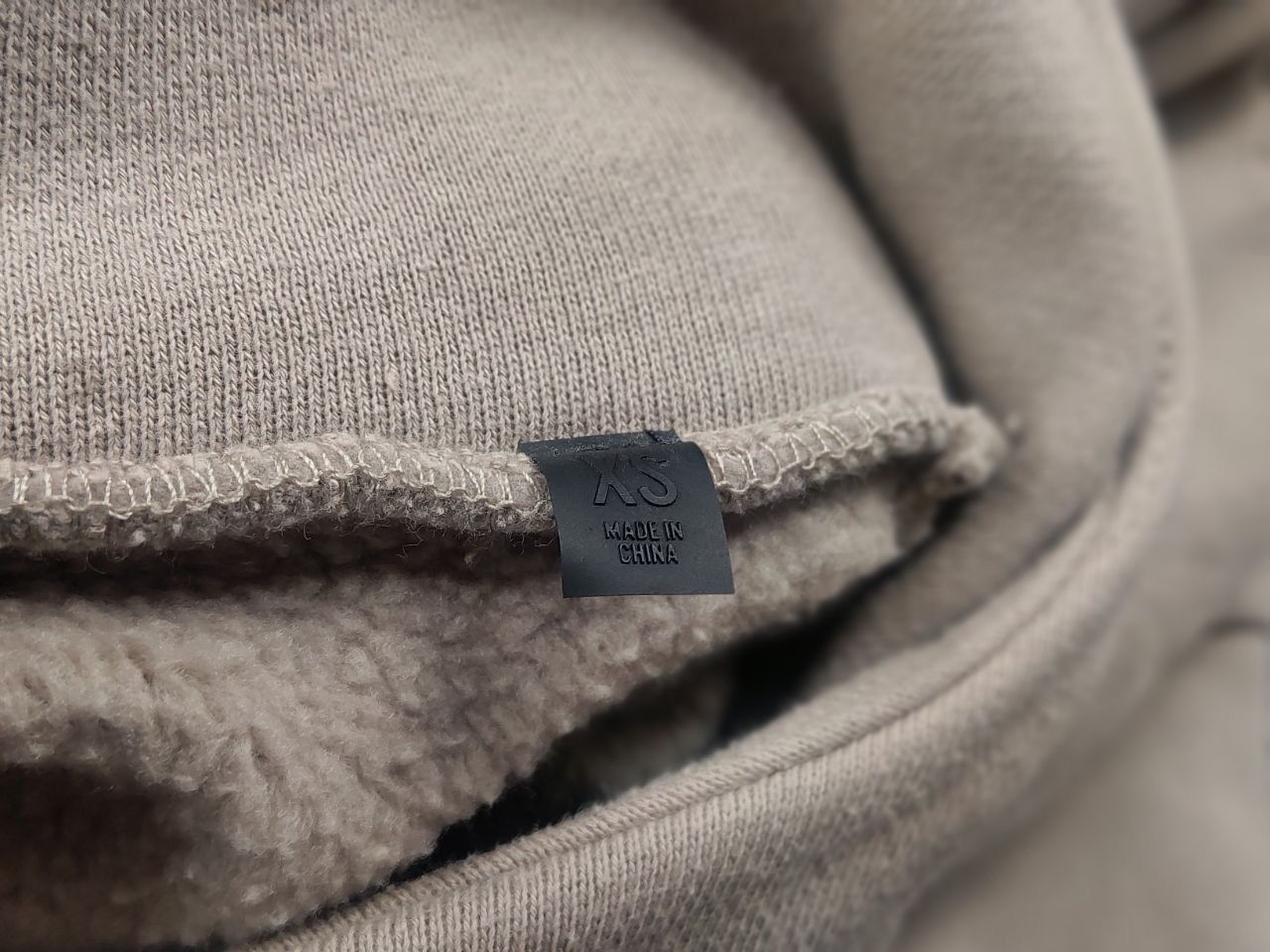 Fear of God Essentials Fear Of God Logo Pocket Oversized 90's Fit Hoodie Size US S / EU 44-46 / 1 - 14 Thumbnail