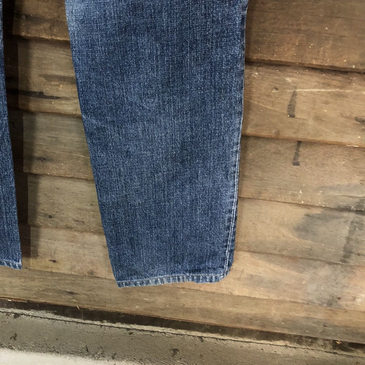 Japanese Brand Uniqlo japan vintage Blue faded jeans Denim Pants #7390 Size US 31 - 17 Thumbnail