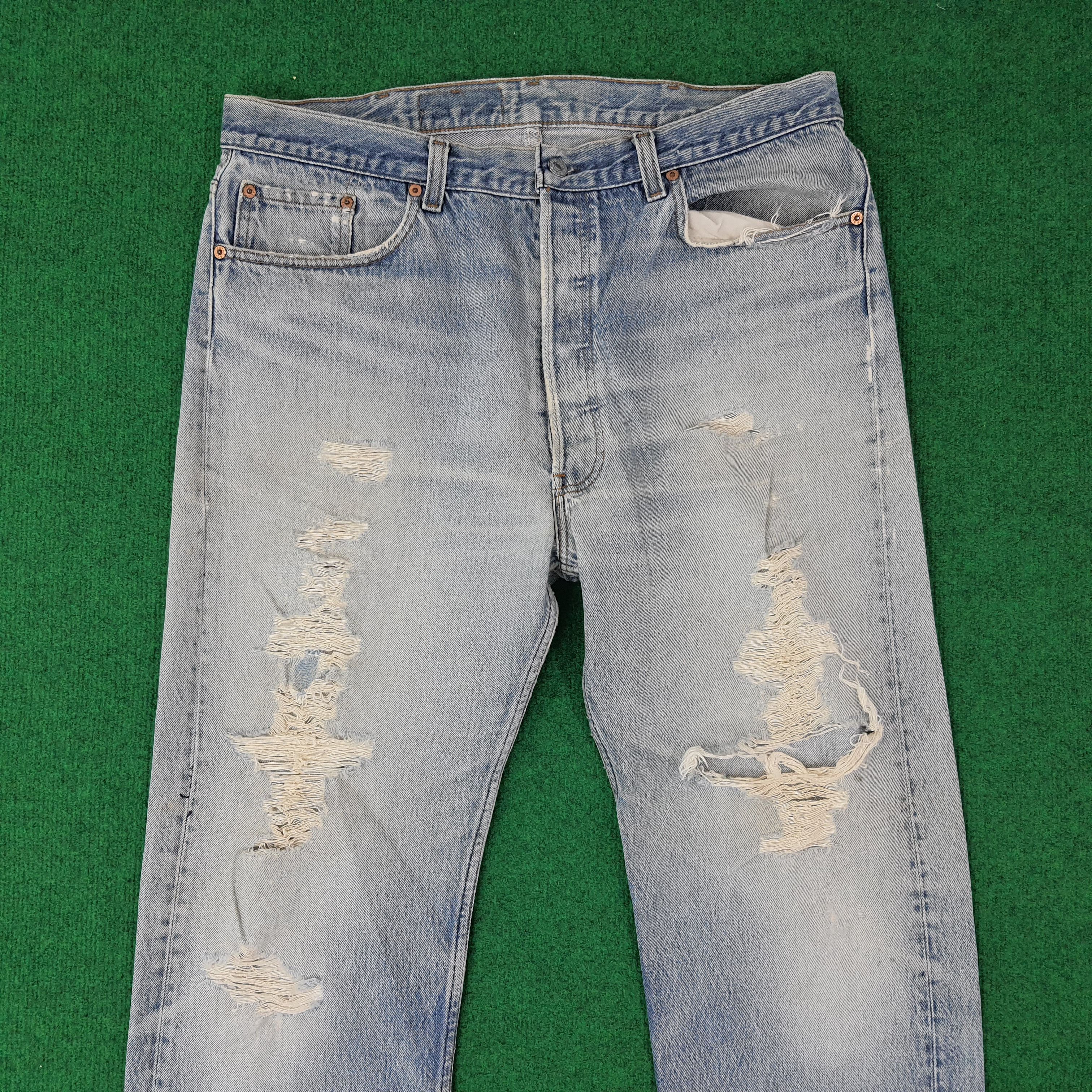 Levi's Vintage Levi's Distressed Style Jeans C252N11 Size US 36 / EU 52 - 2 Thumbnail
