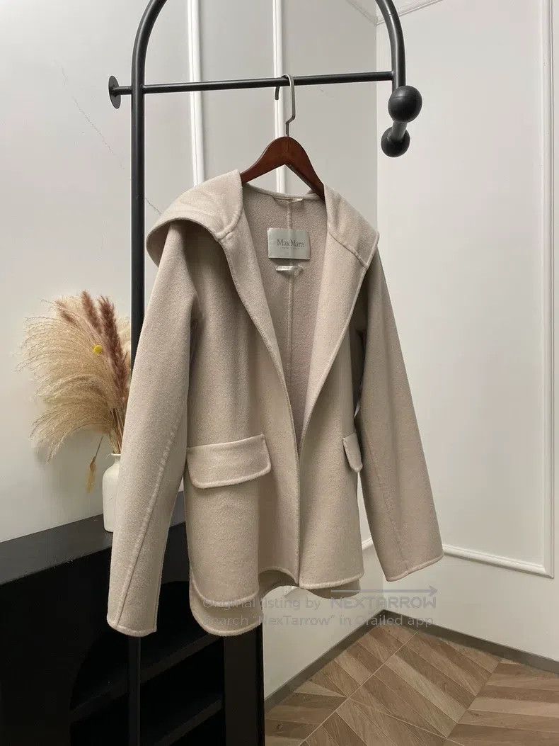 Max Mara Max Mara Beige Short Jacket Size XS / US 0-2 / IT 36-38 - 2 Thumbnail
