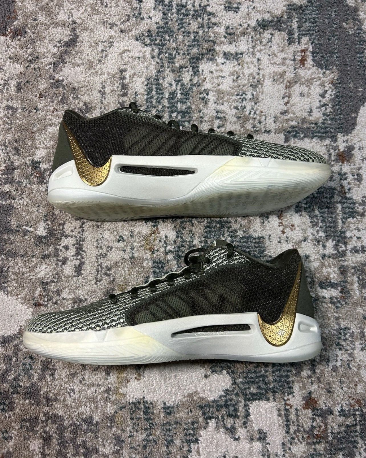 Nike Nike Sabrina 1 Dedication Size US 10.5 / EU 43-44 - 2 Thumbnail