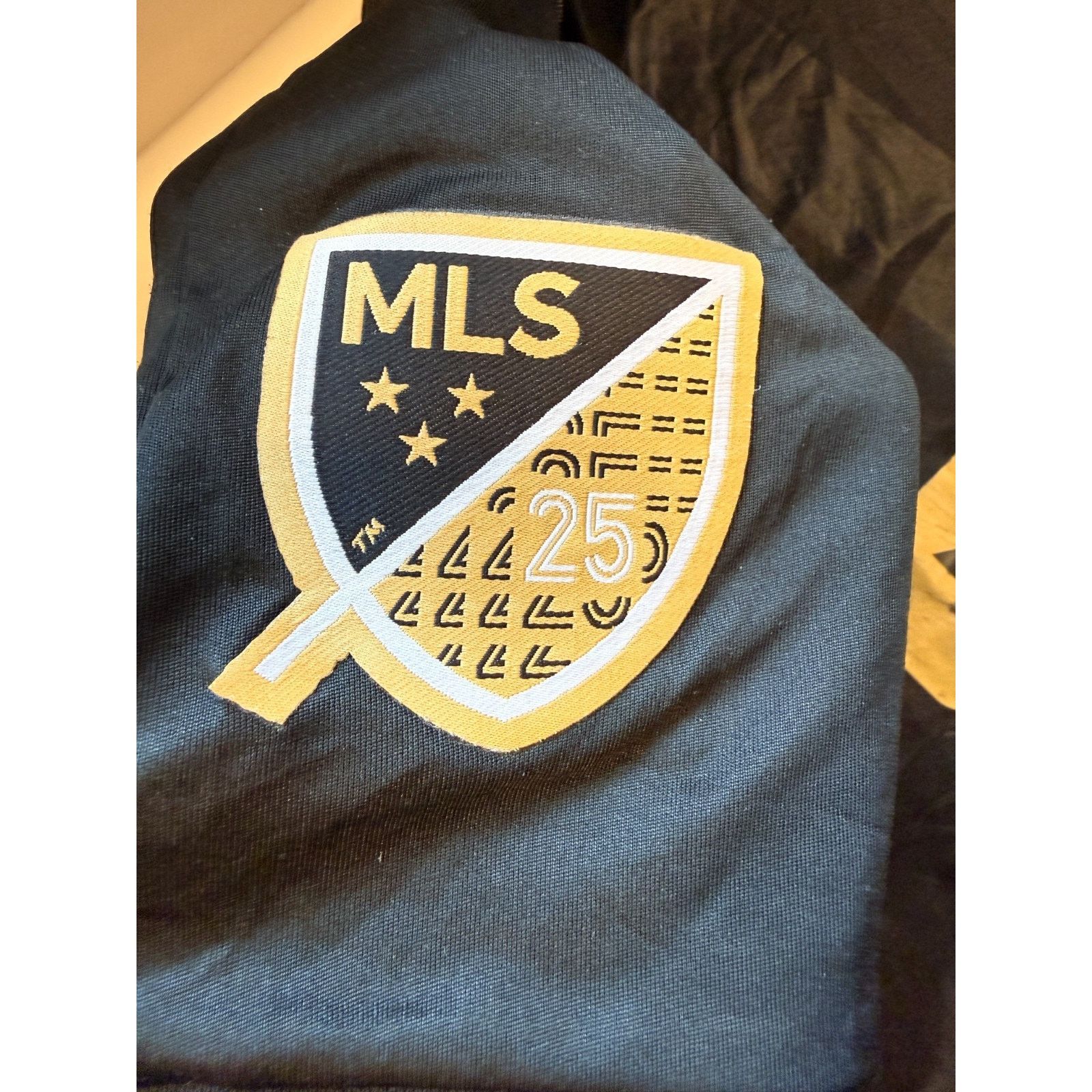 Adidas Adidas LAFC Carlos Vela 10 XL BlackGold MLS 25th Anniversary Size US XL / EU 56 / 4 - 5 Thumbnail
