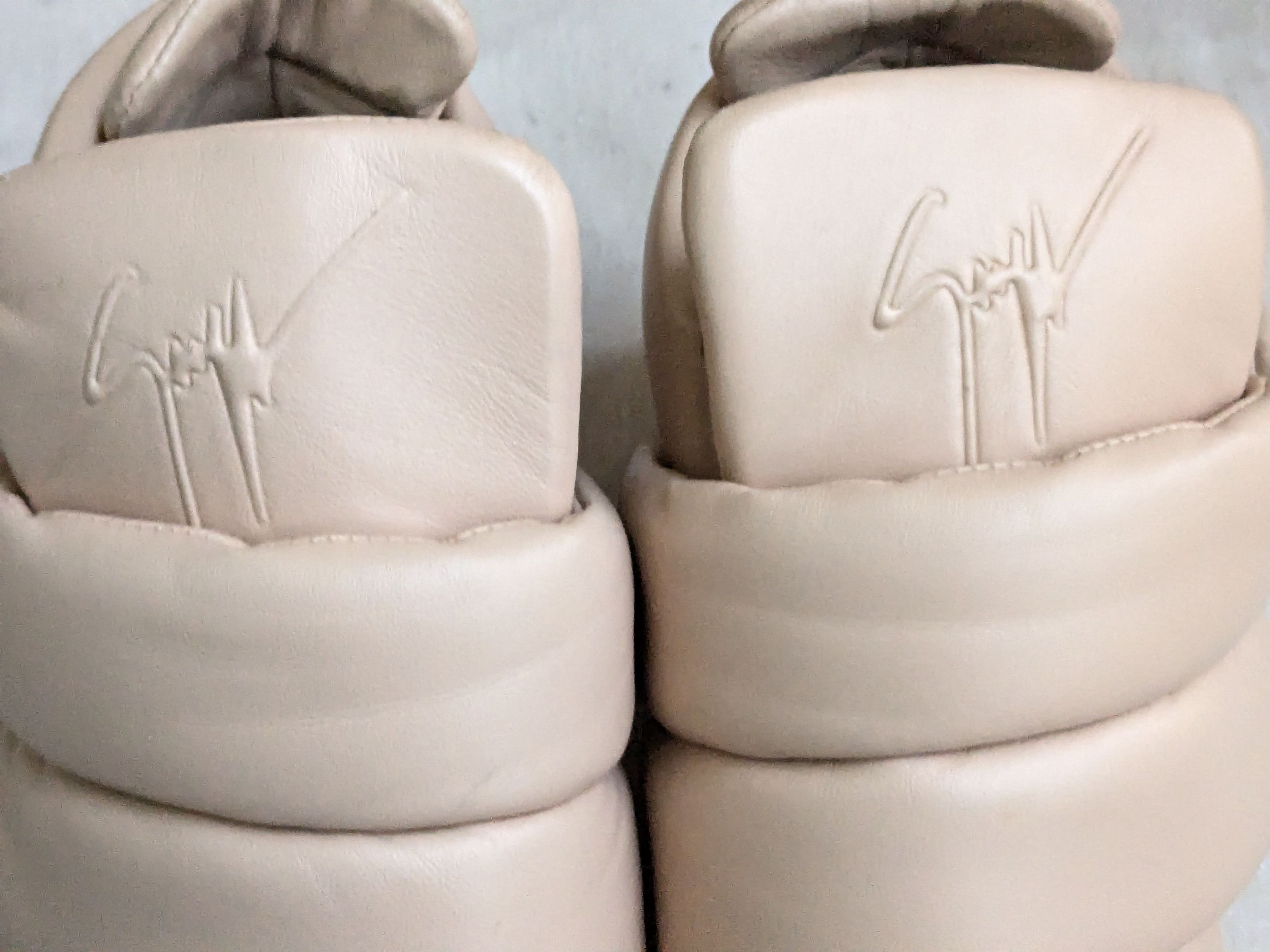 Giuseppe Zanotti Giuseppe Zanotti Kid Cudi Sneakers 13 46 Puffy Straps Size US 13 / EU 46 - 2 Thumbnail