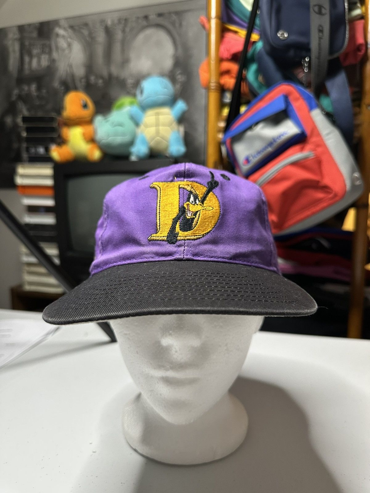 Vintage Vintage Daffy Duck Six Flags purple SnapBack Size ONE SIZE - 2 Thumbnail