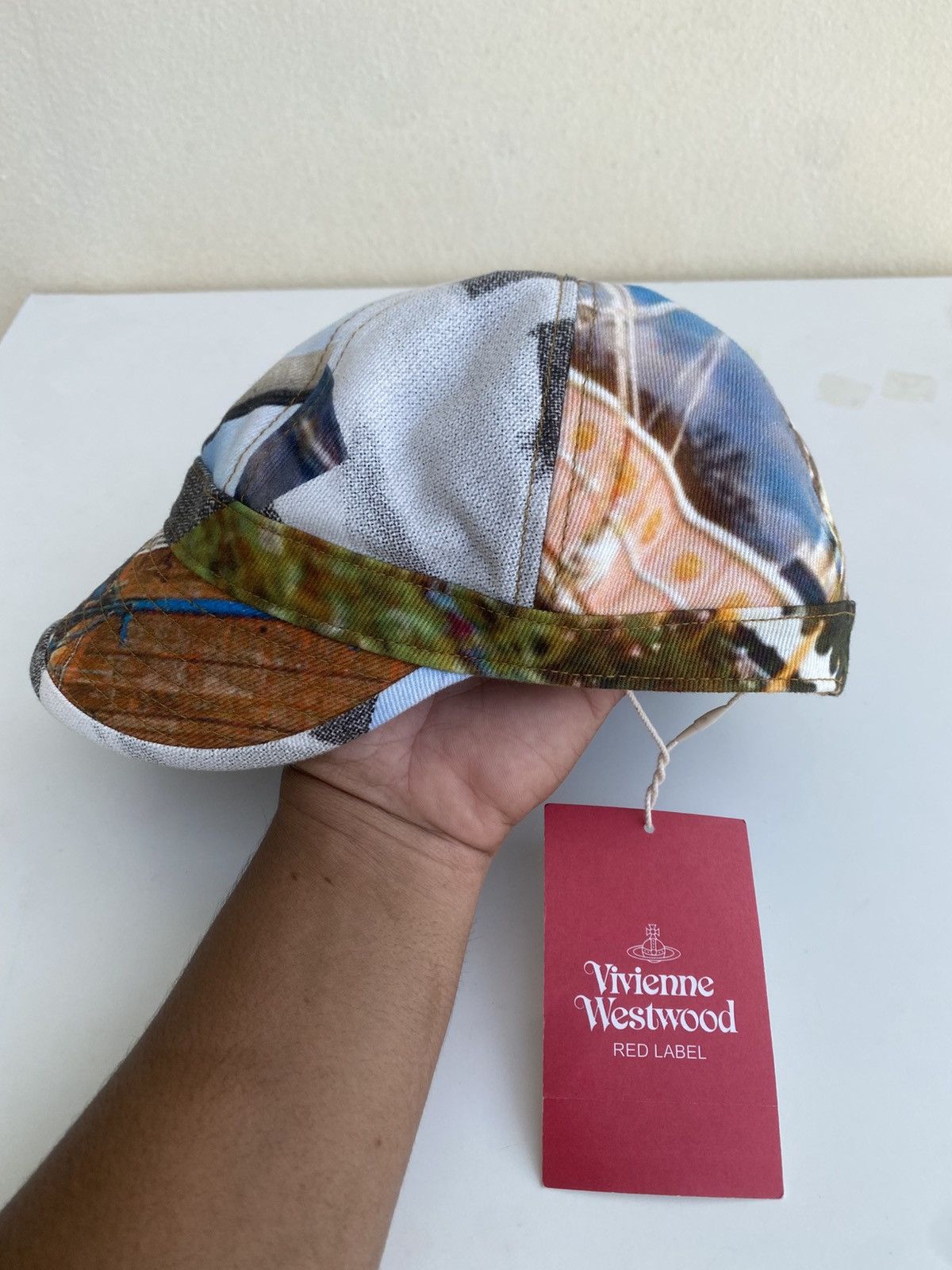 Vivienne Westwood Rare Vivienne Westwood Crazy Design All Over Print Hat Size ONE SIZE - 12 Thumbnail