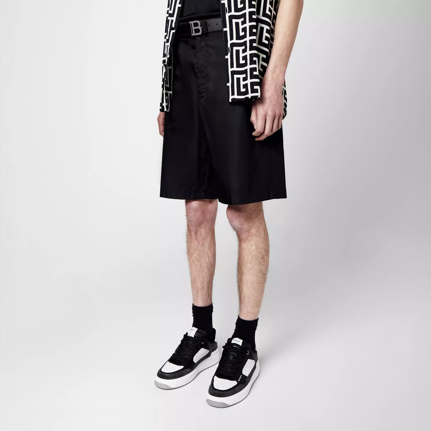 Balmain o1g2r1mq0426 Size: 100 / B Logo Belt in Black Size 40 - 2 Thumbnail