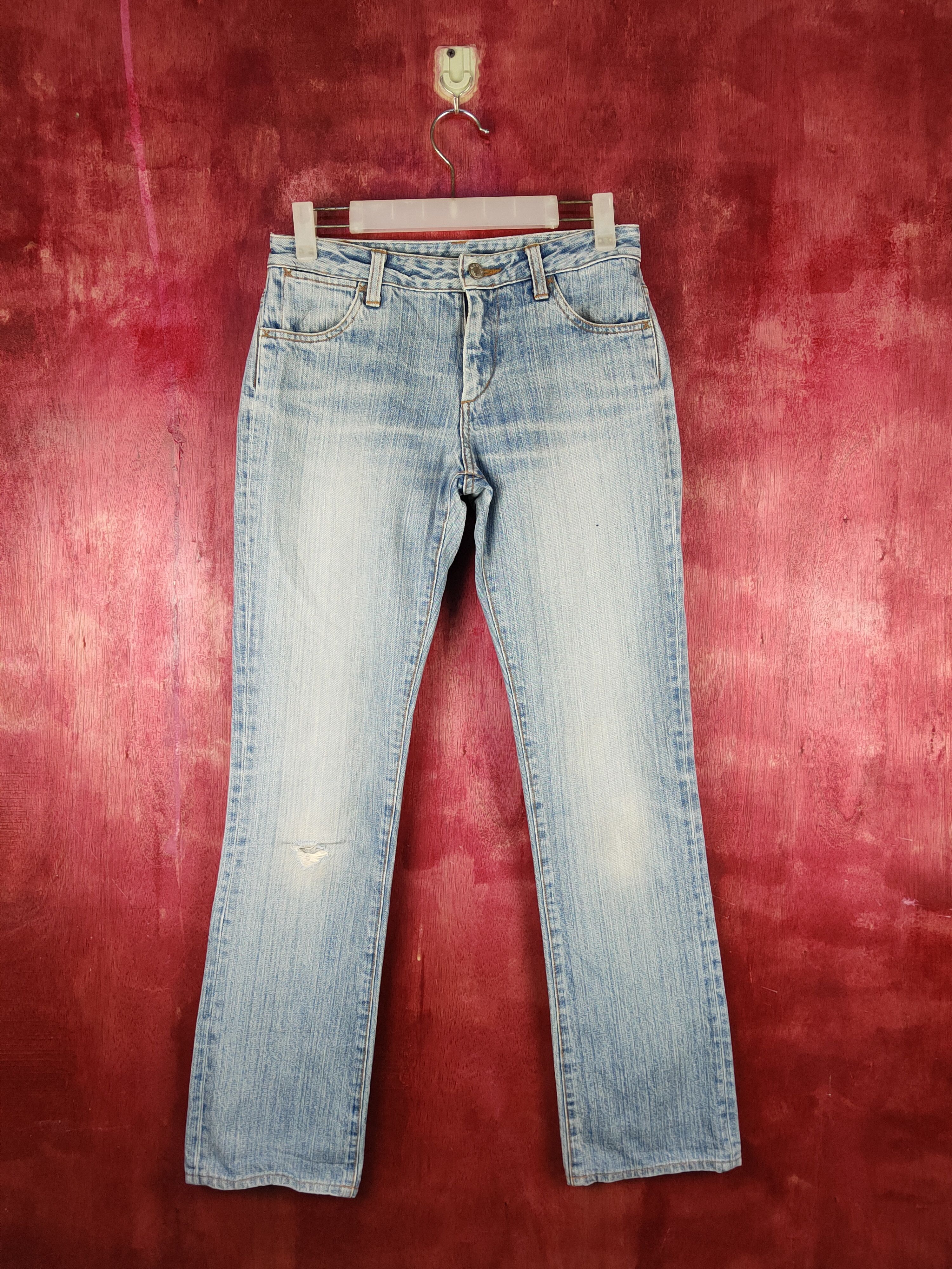 Japanese Brand Untitled Blue Distressed Multipocket Denim #S1586 Size 28" / US 6 / IT 42 - 1 Thumbnail
