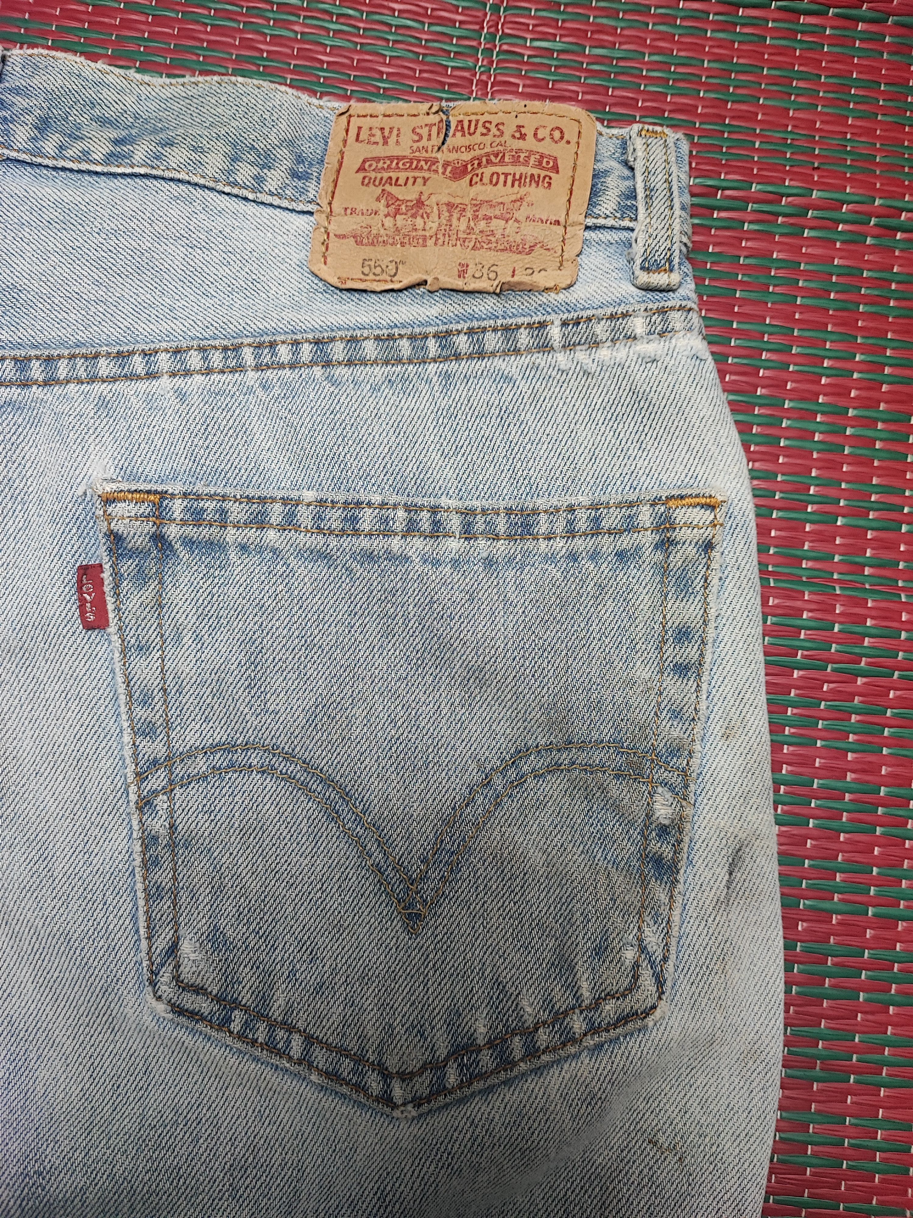 Levi's × Levi's Vintage Clothing × Vintage Vintage levis 550 Painted Jeans Relaxed Fit Size US 35 - 13 Thumbnail