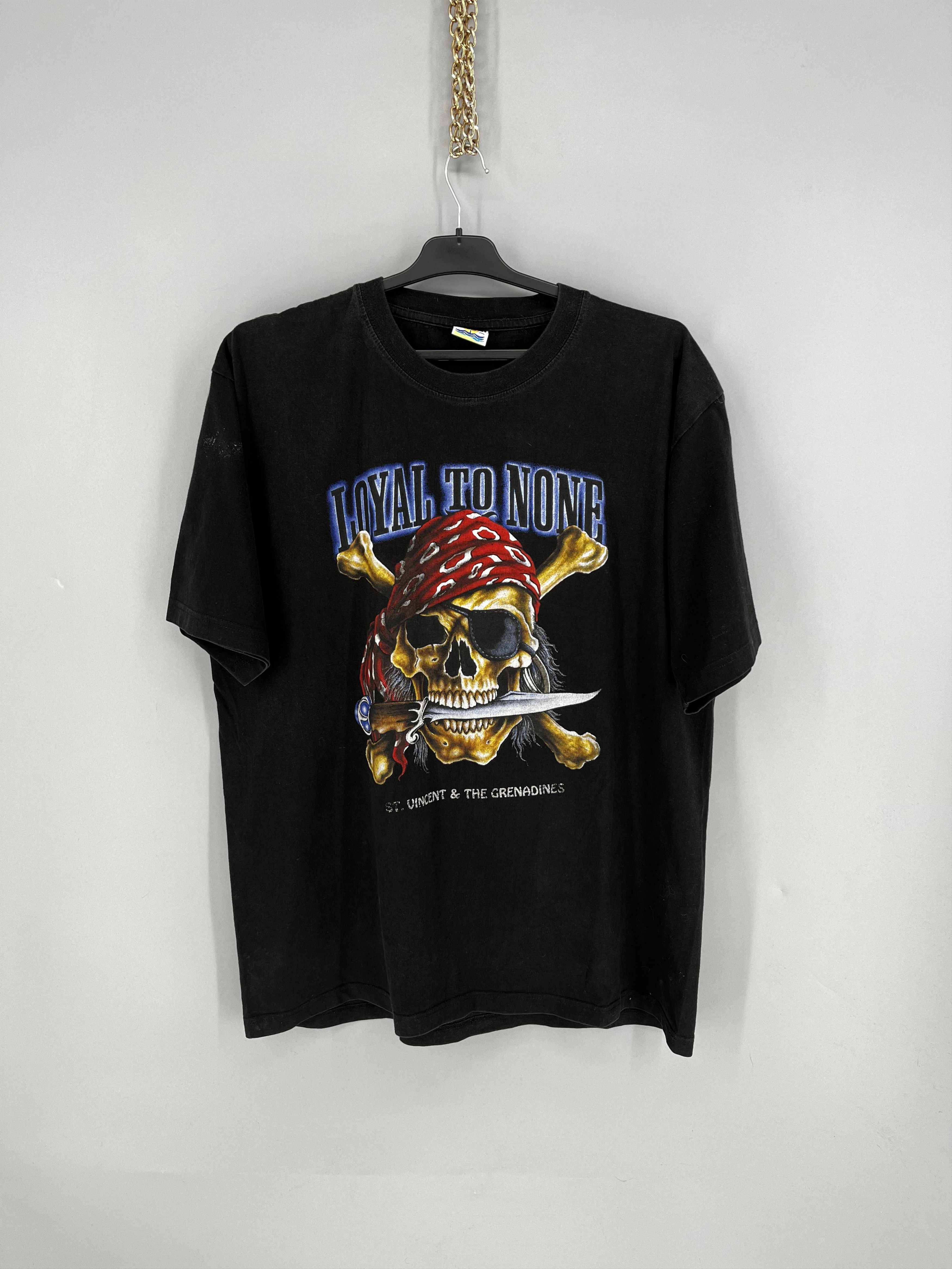 Vintage Loyal To None Pirate Crossbones Knife Graphic Shirt 2000s Size US XL / EU 56 / 4 - 1 Thumbnail