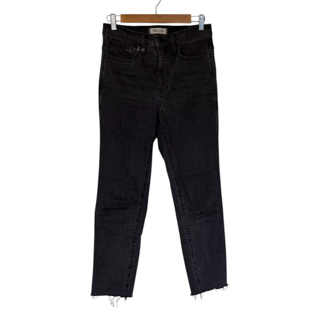 Madewell Madewell Jeans Women 26 Faded Black Stovepipe Denim Raw Hem Size 26" / US 2 / IT 38 - 1 Thumbnail