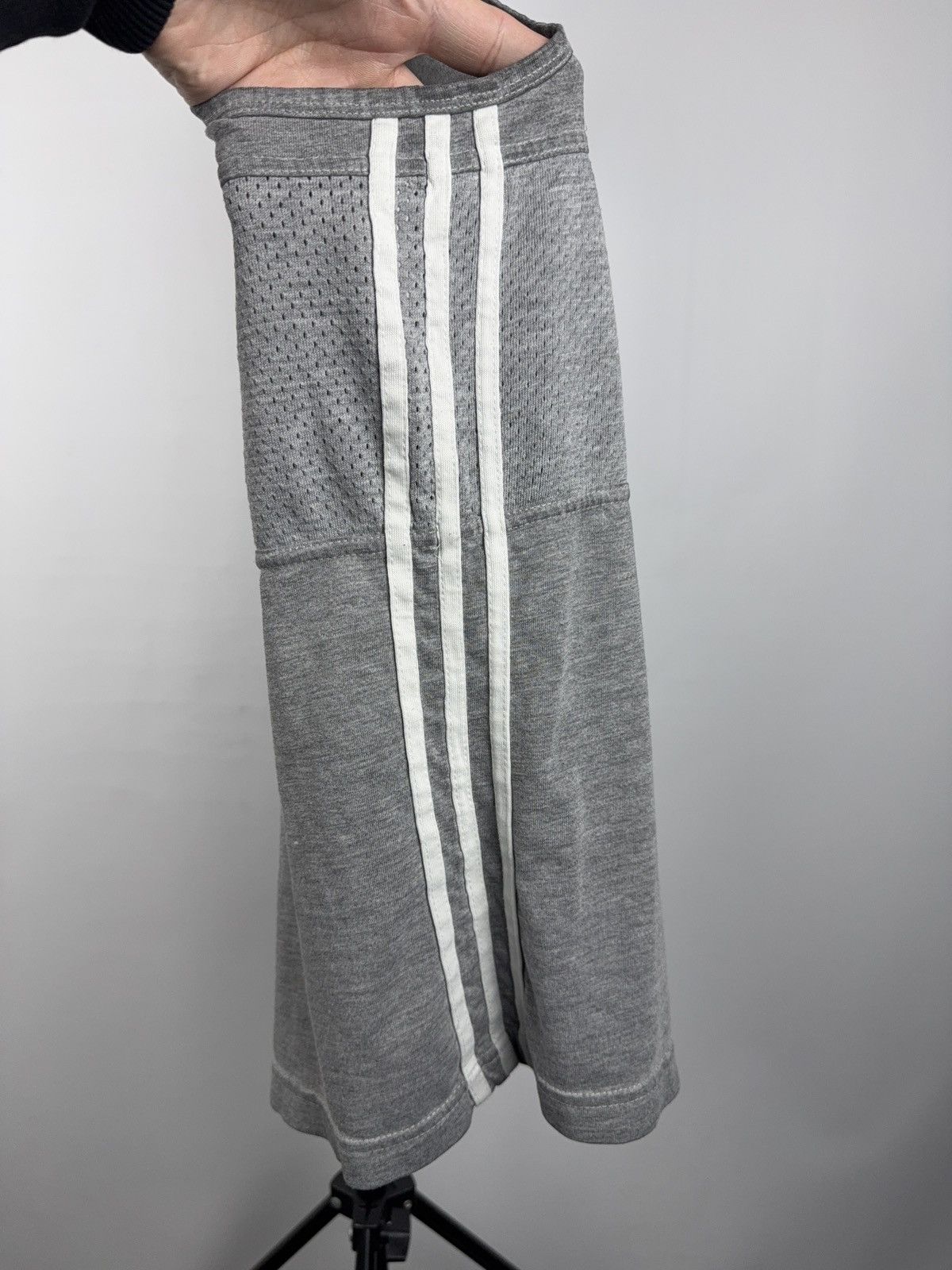Adidas Vintage 90s Adidas Grey Tank Top 3-Stripes Athletic Singlet Size US S / EU 44-46 / 1 - 5 Thumbnail