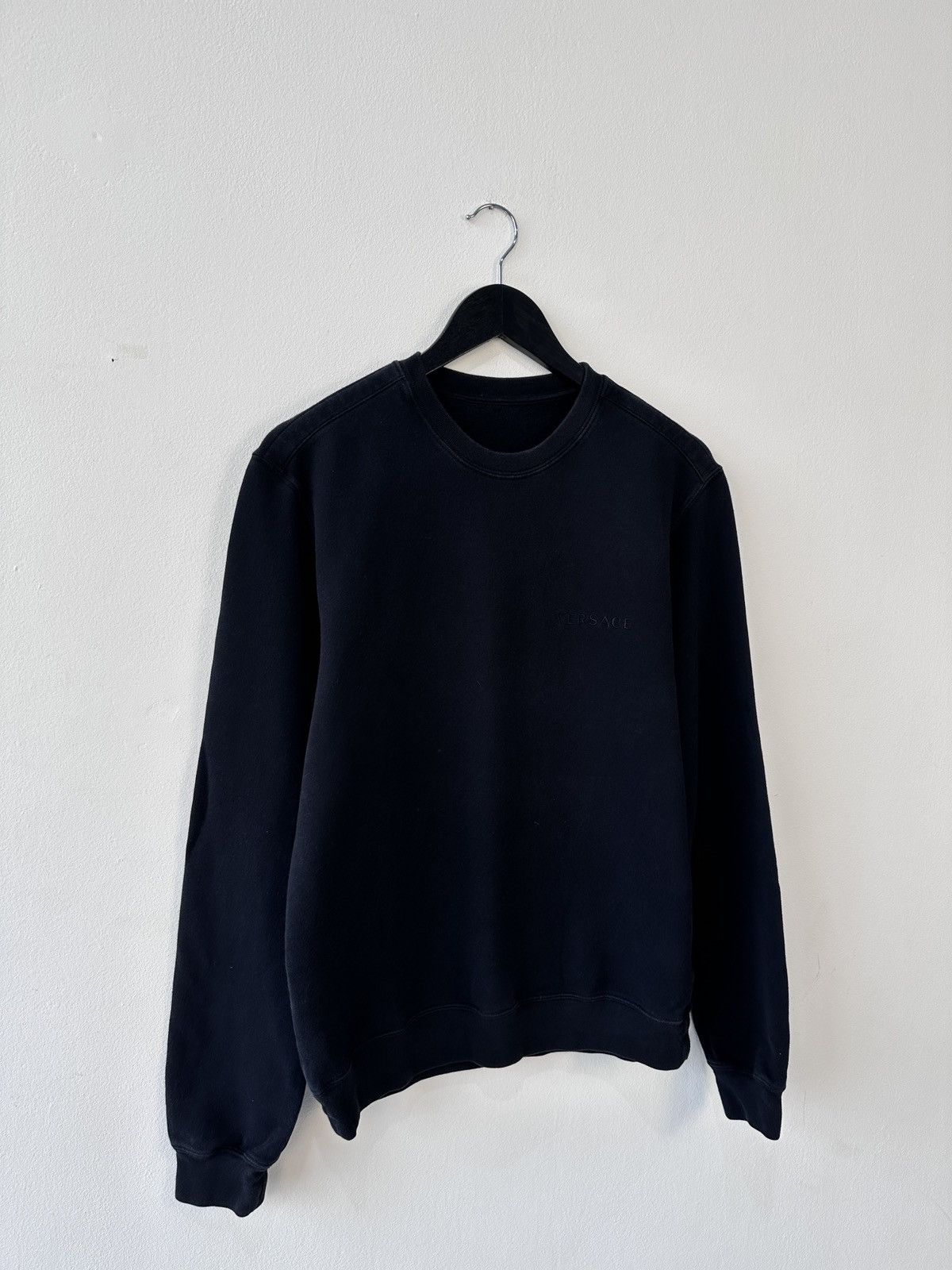 Versace VERSACE Men's Black Crewneck Sweatshirt Pullover Size L Size US M / EU 48-50 / 2 - 4 Thumbnail