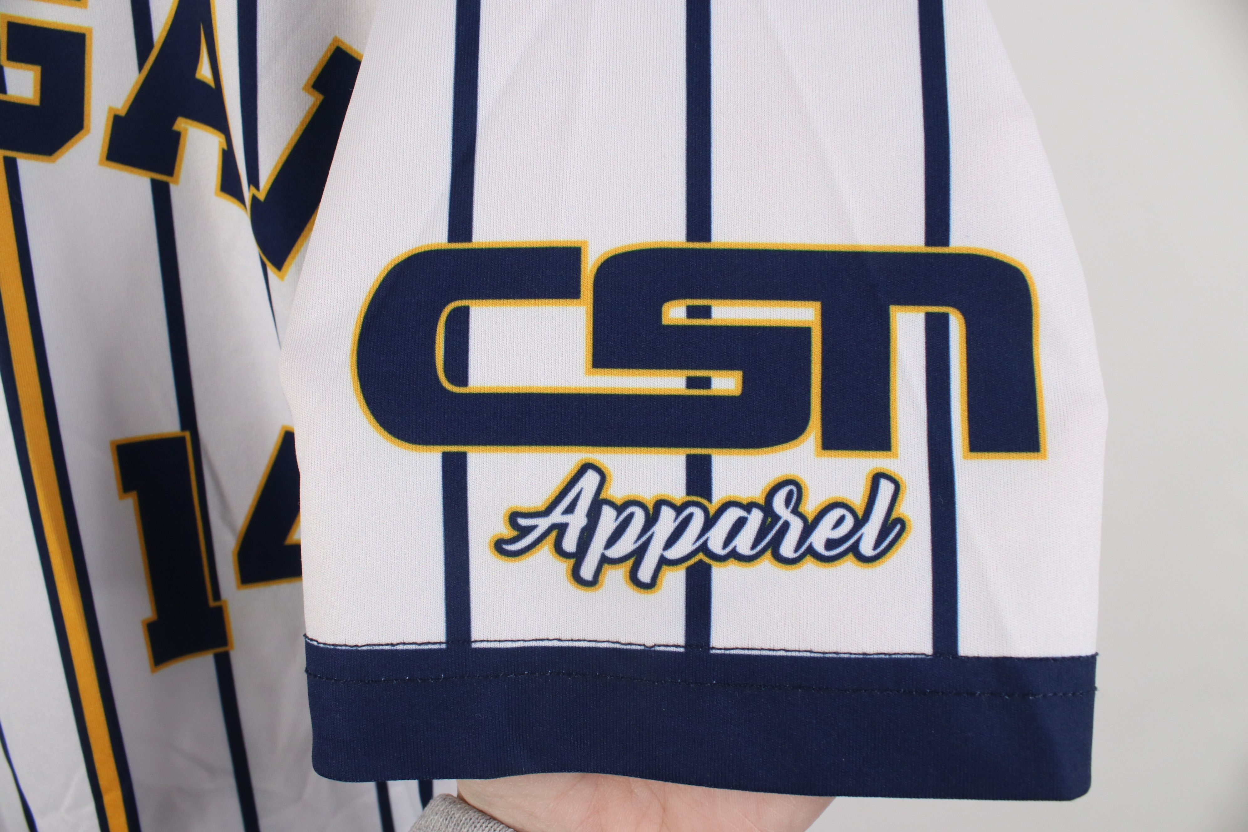 Vintage Streetwear University of Michigan Baseball Jersey T-Shirt Size US M / EU 48-50 / 2 - 4 Thumbnail