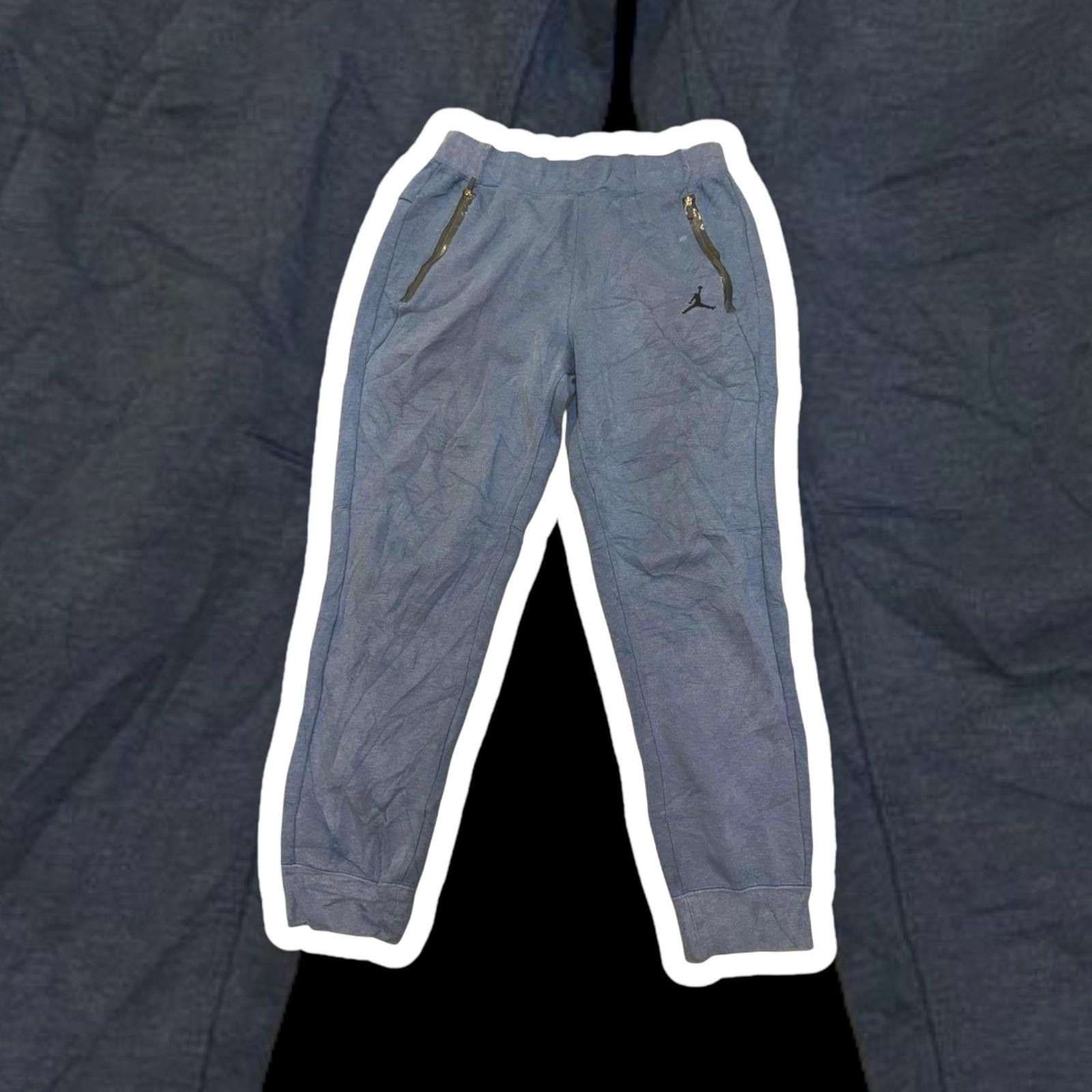 Jordan Brand Jordan Men's Blue Sweatpants with Zipper Pockets Size US 34 / EU 50 - 1 Thumbnail