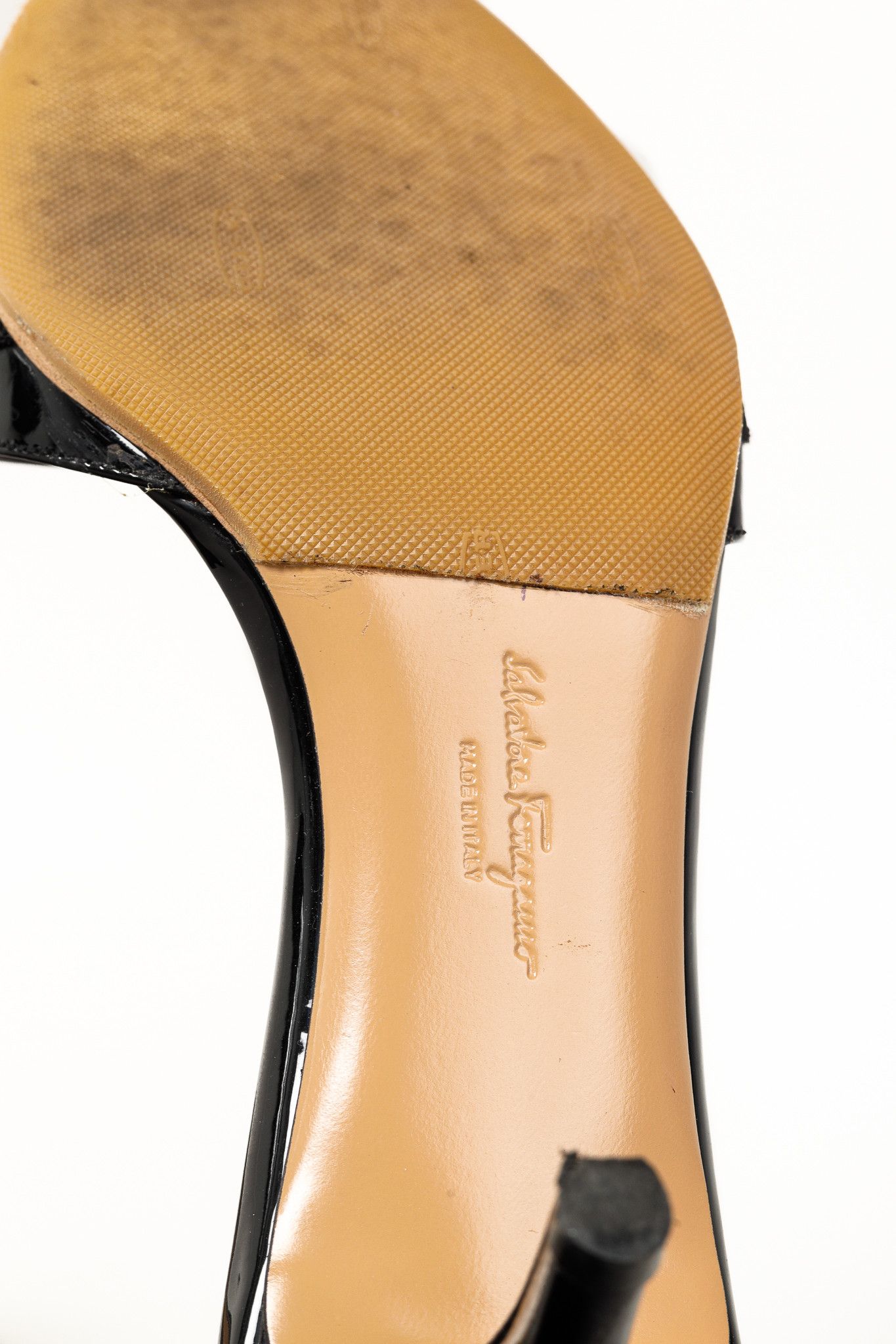 Salvatore Ferragamo Salvatore Ferragamo Glory Nero Patent Calf Bow Mules Size US 10 / IT 40 - 6 Thumbnail