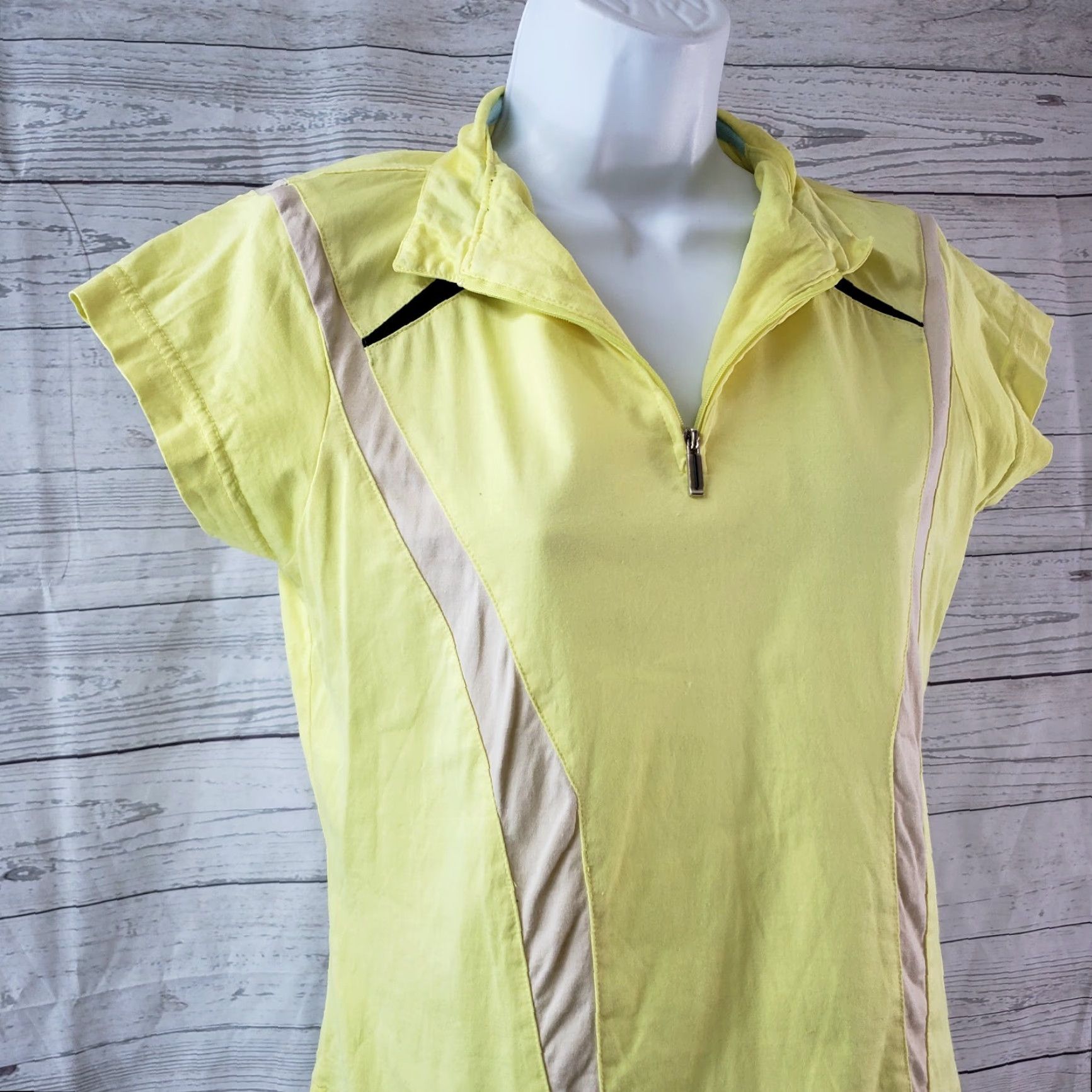 Vintage Jamie Sadock Womens Top Short Sleeve 1/4 Zip Cotton Yellow Beige S Basic Casual Shirt Mens? Size S / US 4 / IT 40 - 2 Thumbnail