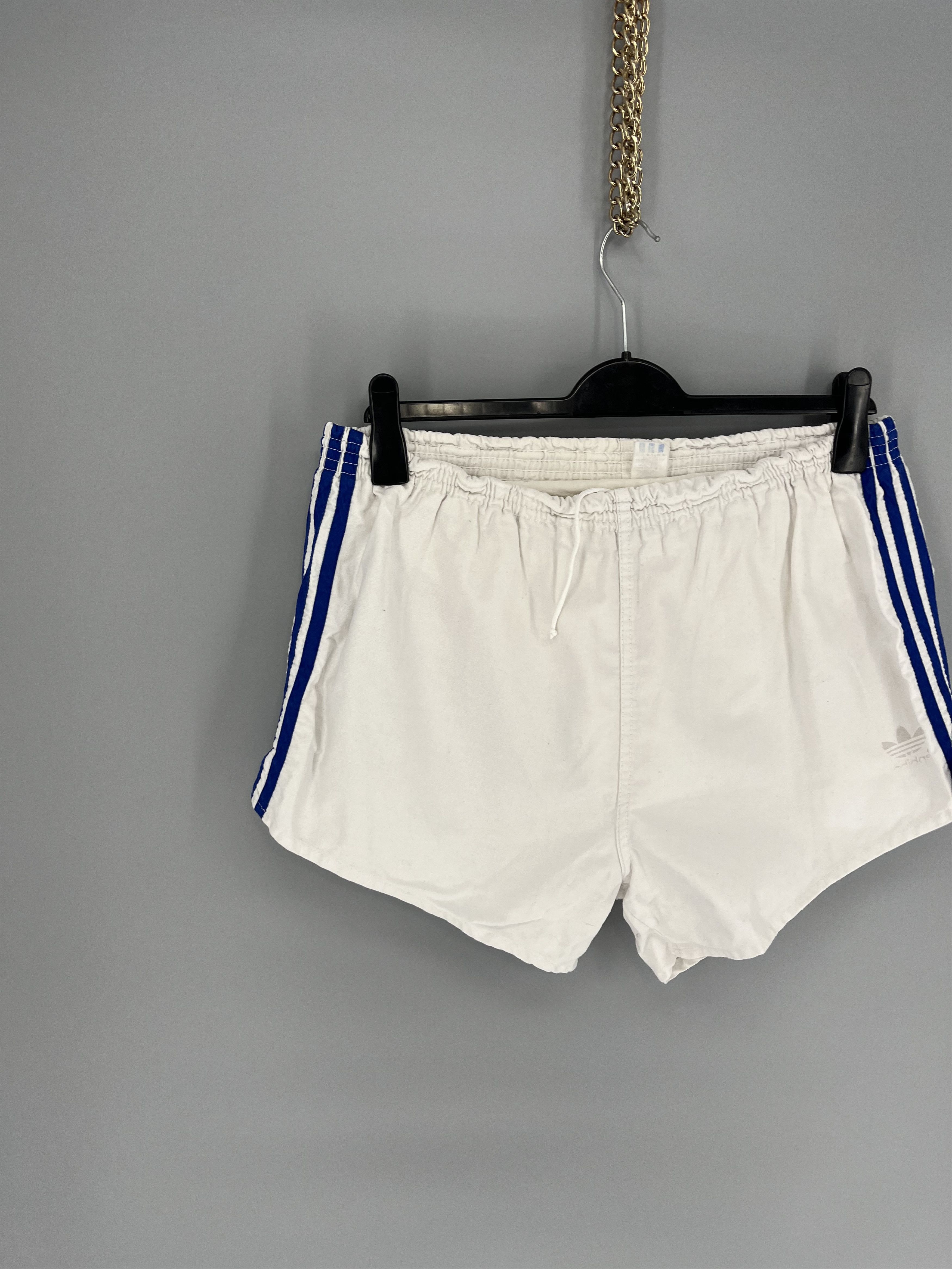 Adidas 90s Vintage Adidas Black Nylon Mini Logo Shorts Travis Style Size US 34 / EU 50 - 2 Thumbnail
