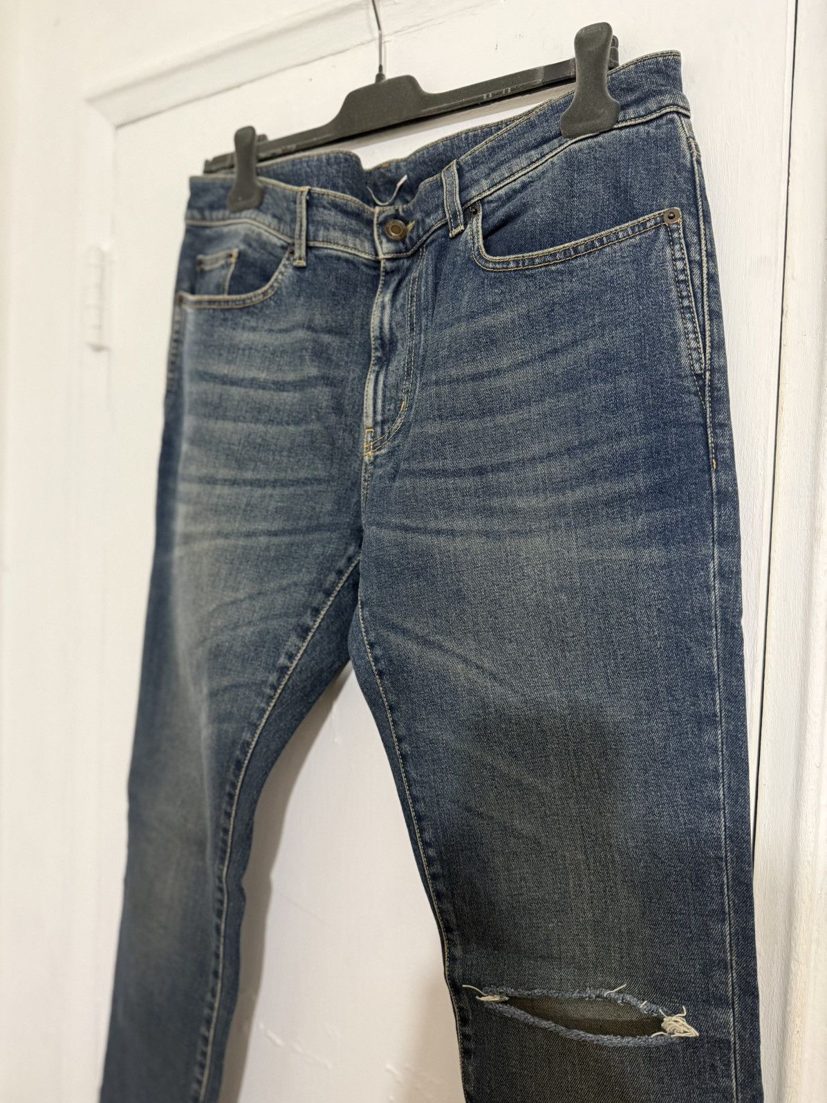 Saint Laurent Paris 2019 Knee Slash Denim Size US 31 - 2 Thumbnail