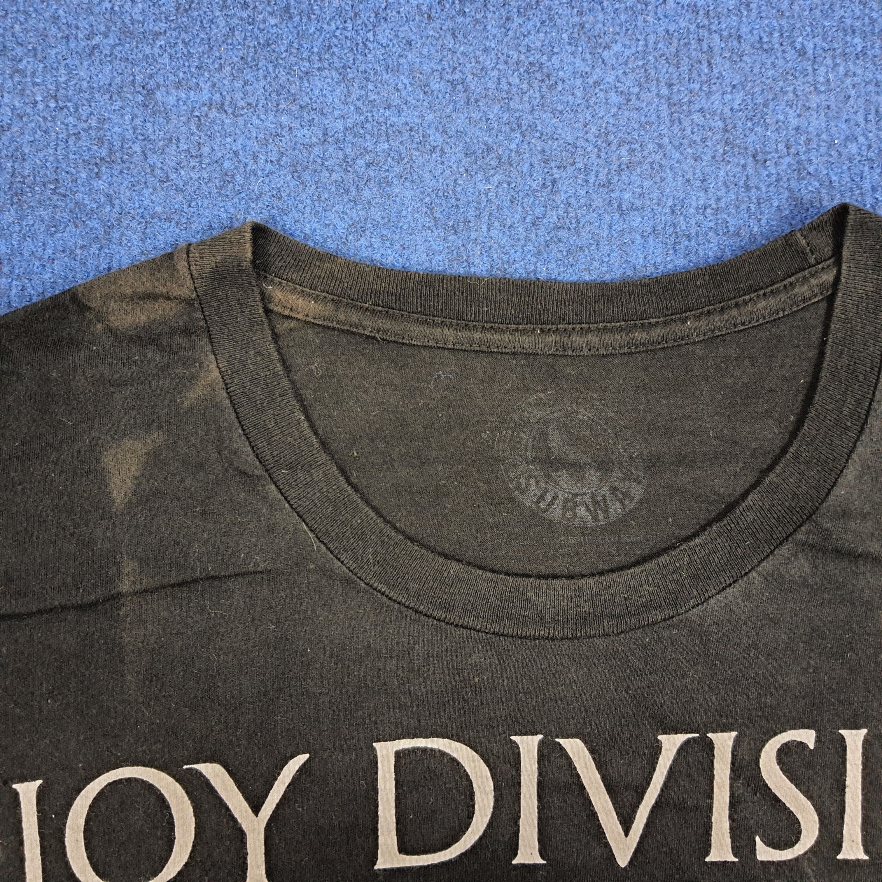 Band Tees × Vintage Vintage Joy Division Here Are The Young Man Rock Band Tshirt Size US XL / EU 56 / 4 - 4 Thumbnail