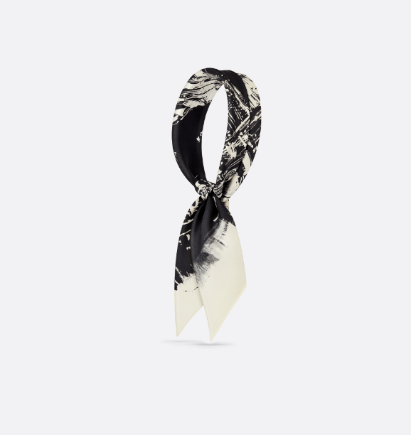 Dior o1w1db10625 Size : OS / Square Scarf in Black/Beige Size ONE SIZE - 1 Thumbnail