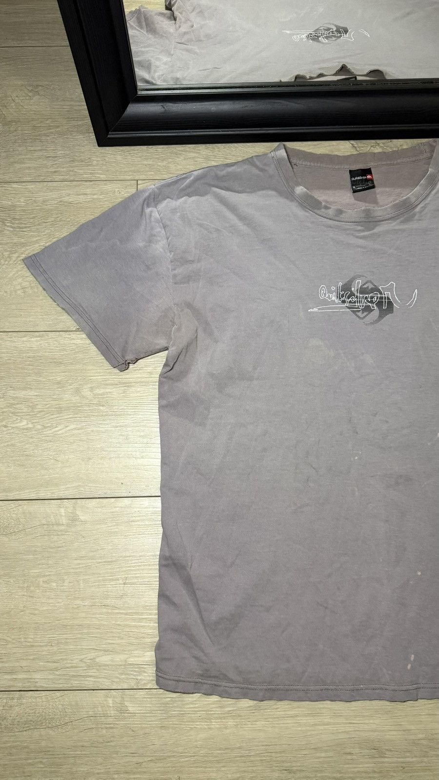 Quiksilver Y2K 2000s Thrashed Quicksilver Outline Mirrored Logo Shirt Size US XL / EU 56 / 4 - 5 Thumbnail