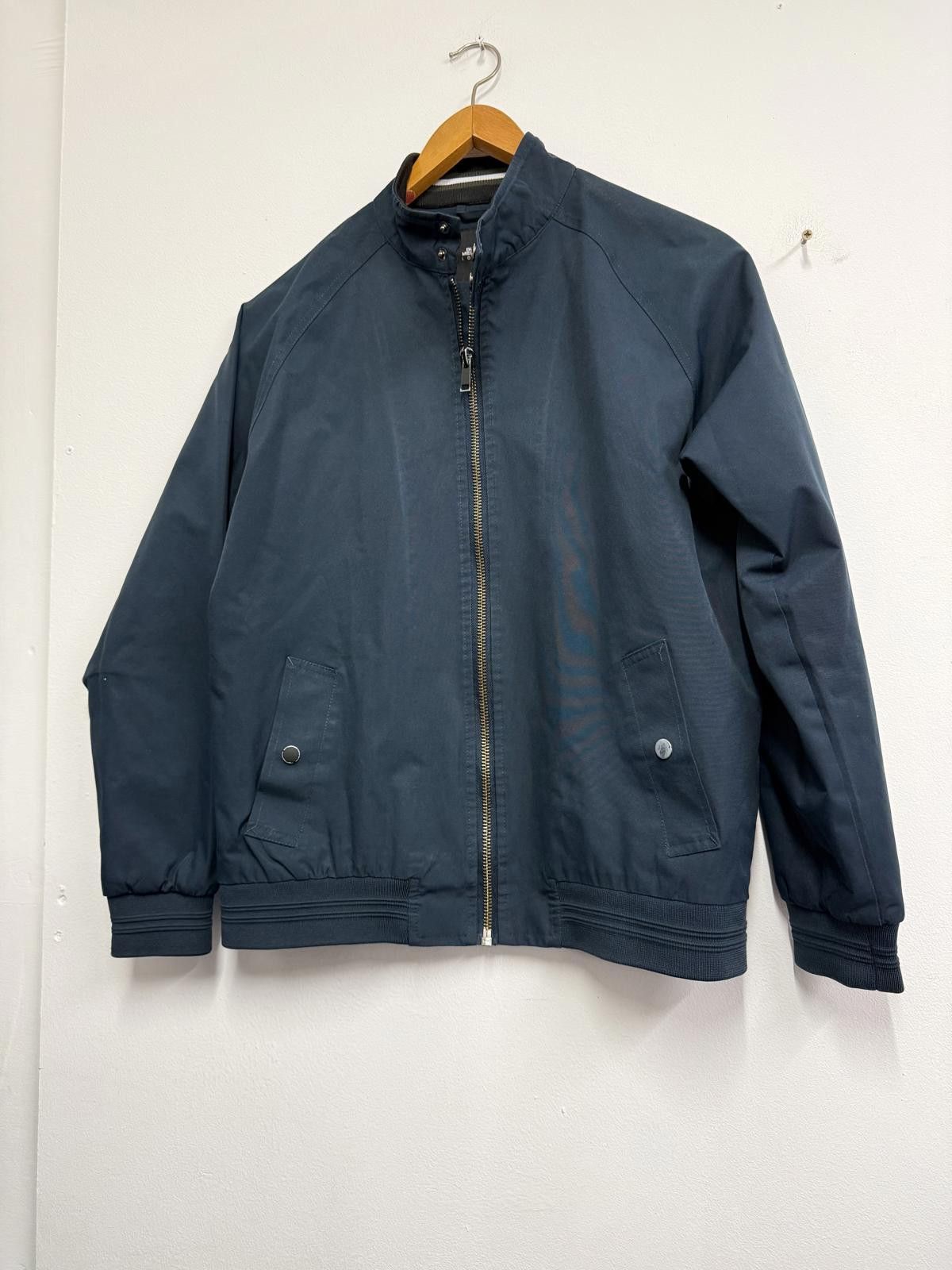 Other Burton Menswear London Navy Blue Bomber Jacket Size L Size US L / EU 52-54 / 3 - 1 Thumbnail