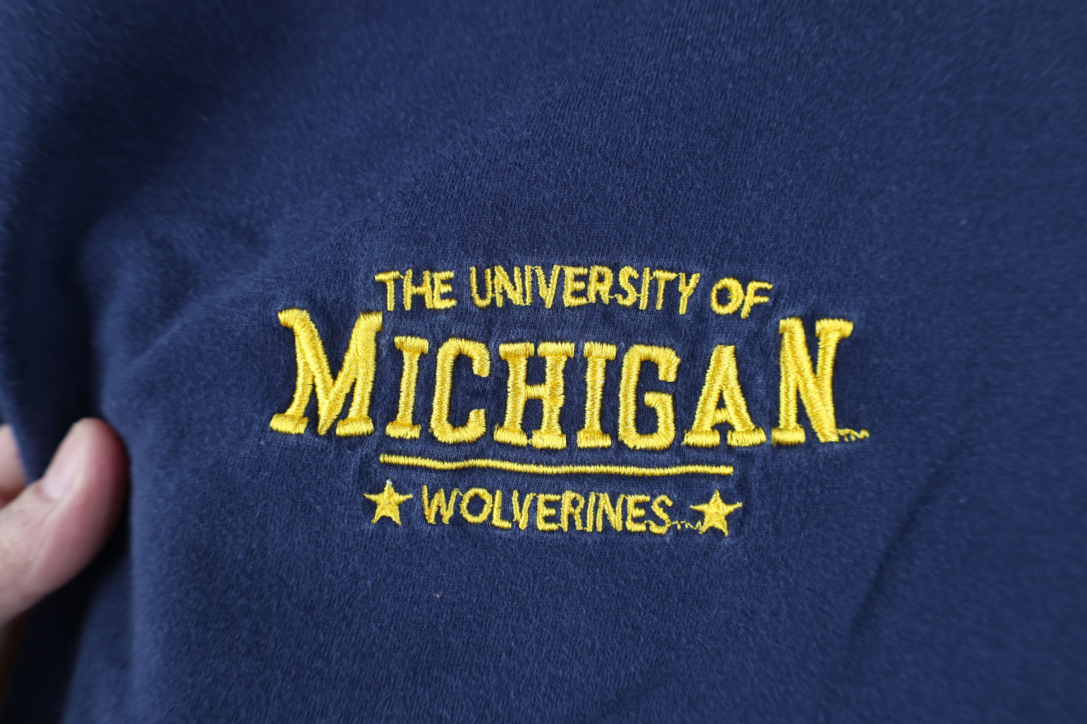 Vintage Vintage 90s University of Michigan Long Sleeve T-Shirt Blue Size XL / US 12-14 / IT 48-50 - 4 Thumbnail