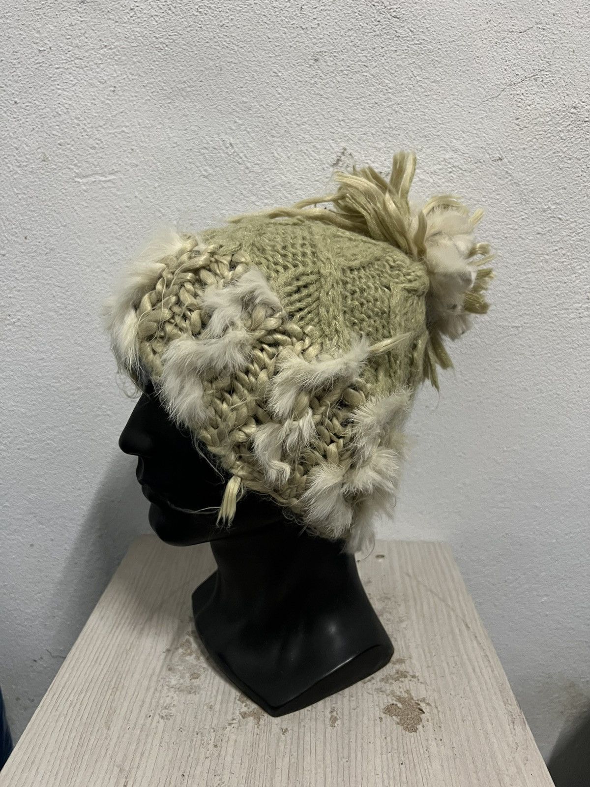 Japanese Brand Japanese Brand iori Fur Beanie Hat Size ONE SIZE - 3 Thumbnail