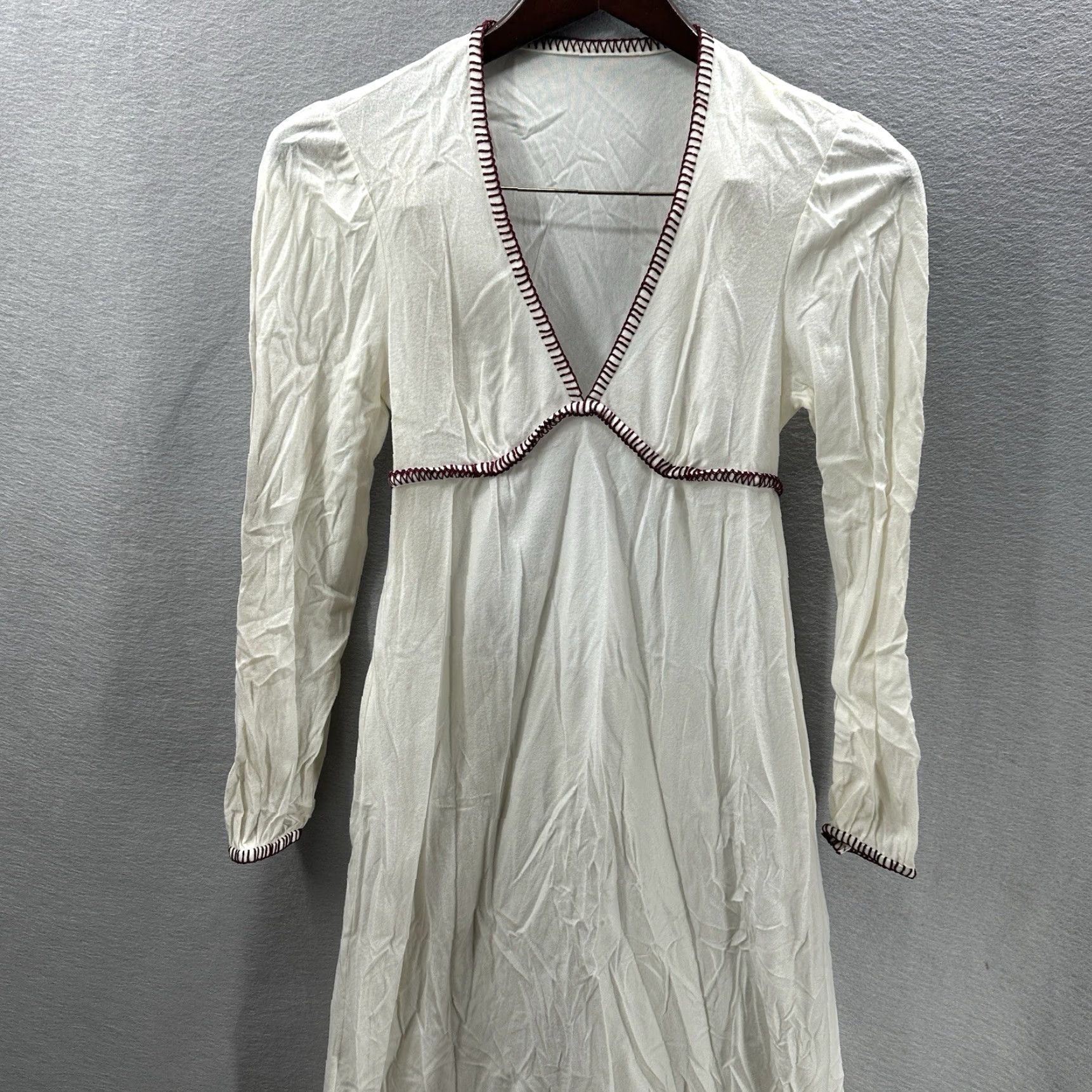 Vintage VINTAGE Vassarette Nightgown Womens Adult Medium Ivory Flannel Solid 80s 90s Cottagecore Empire Waist Size ONE SIZE - 4 Thumbnail