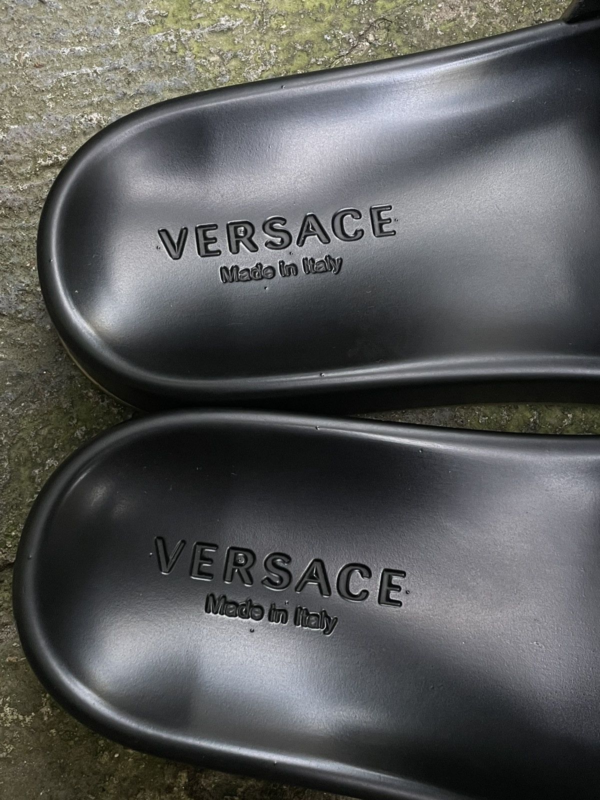 Versace Versace Medusa Gold/Black Slippers Men’s Size US 10.5 / EU 43-44 - 5 Thumbnail