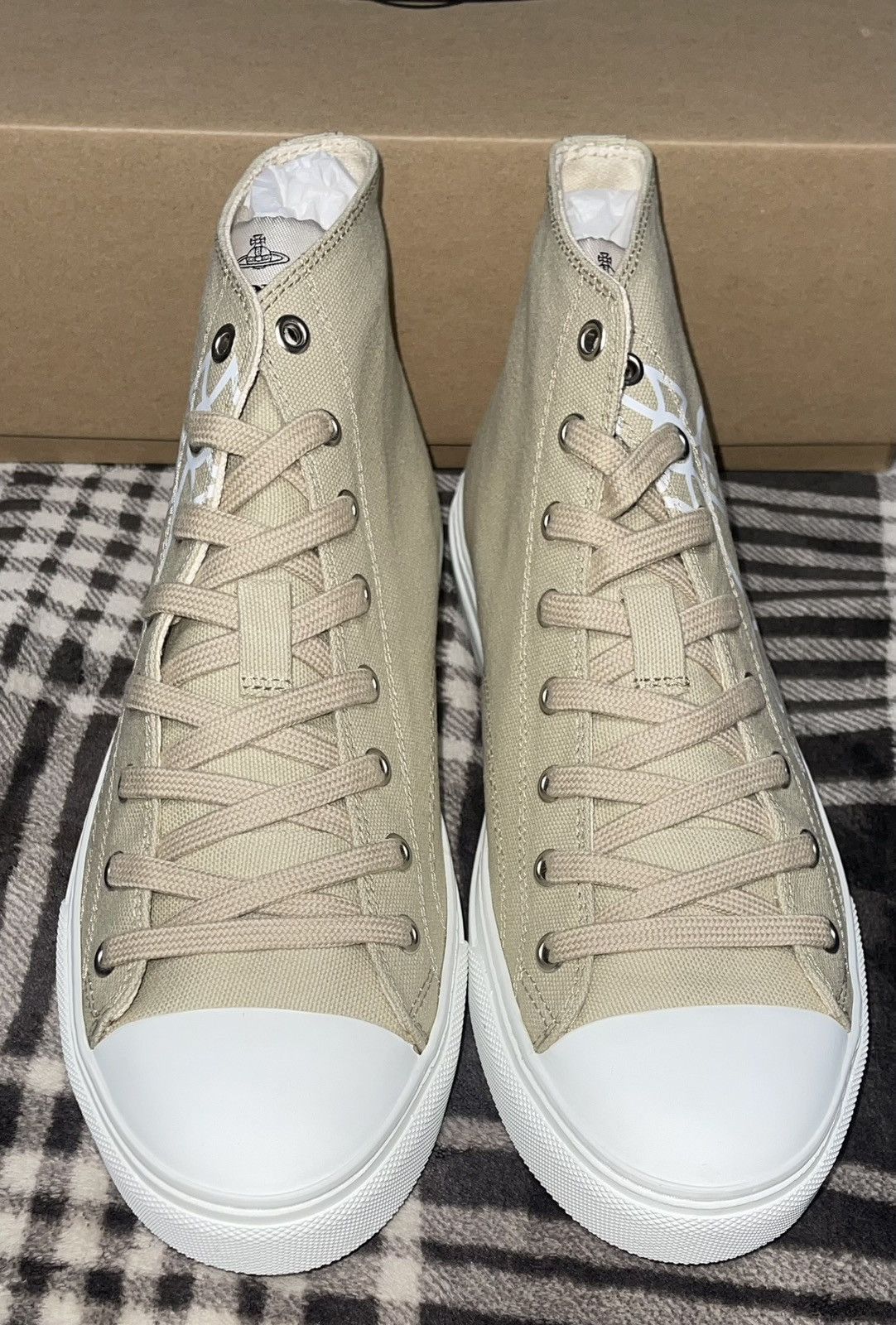 Vivienne Westwood LAST DROP EVER EVER Beige Plimsoll High Top Sneakers Size US 10 / EU 43 - 4 Thumbnail