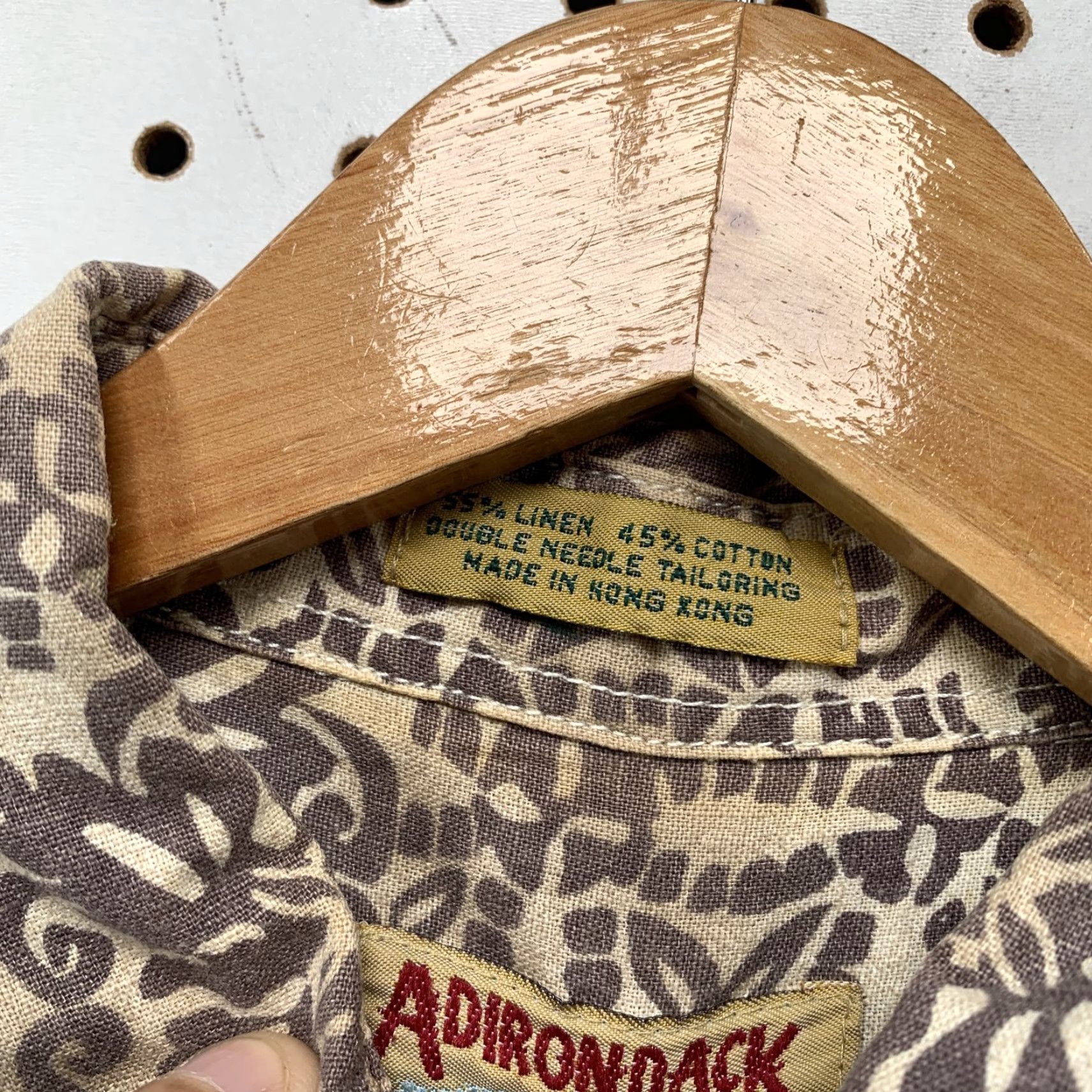 Vintage VINTAGE Adirondack Brown Geometric Button-Up Shirt Mens Large Long Sleeve Retro Size US L / EU 52-54 / 3 - 5 Thumbnail
