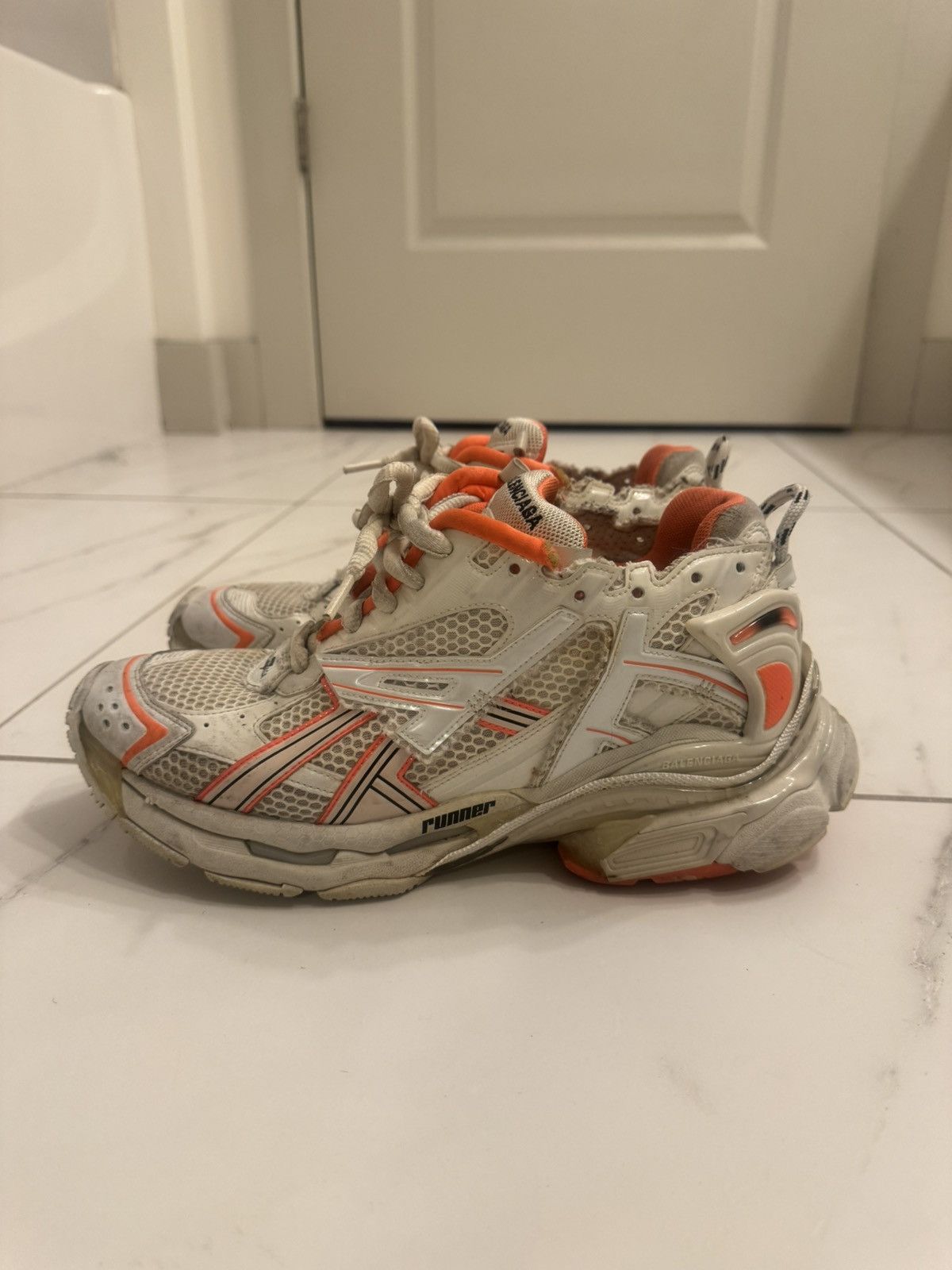 Balenciaga Balenciaga runner Size US 9.5 / EU 42-43 - 4 Thumbnail
