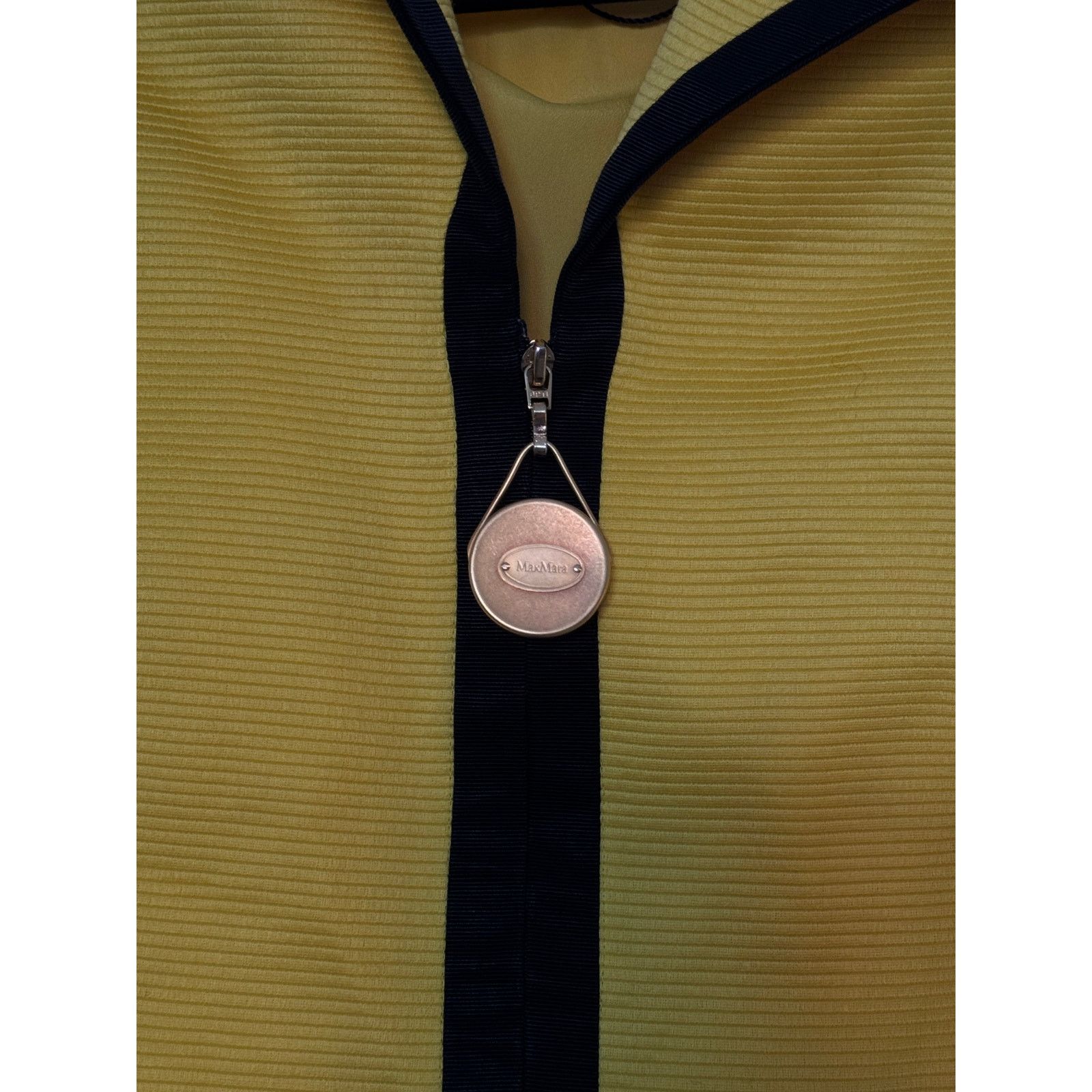 Max Mara Max Mara Yellow Blazer Size L / US 10 / IT 46 - 4 Thumbnail