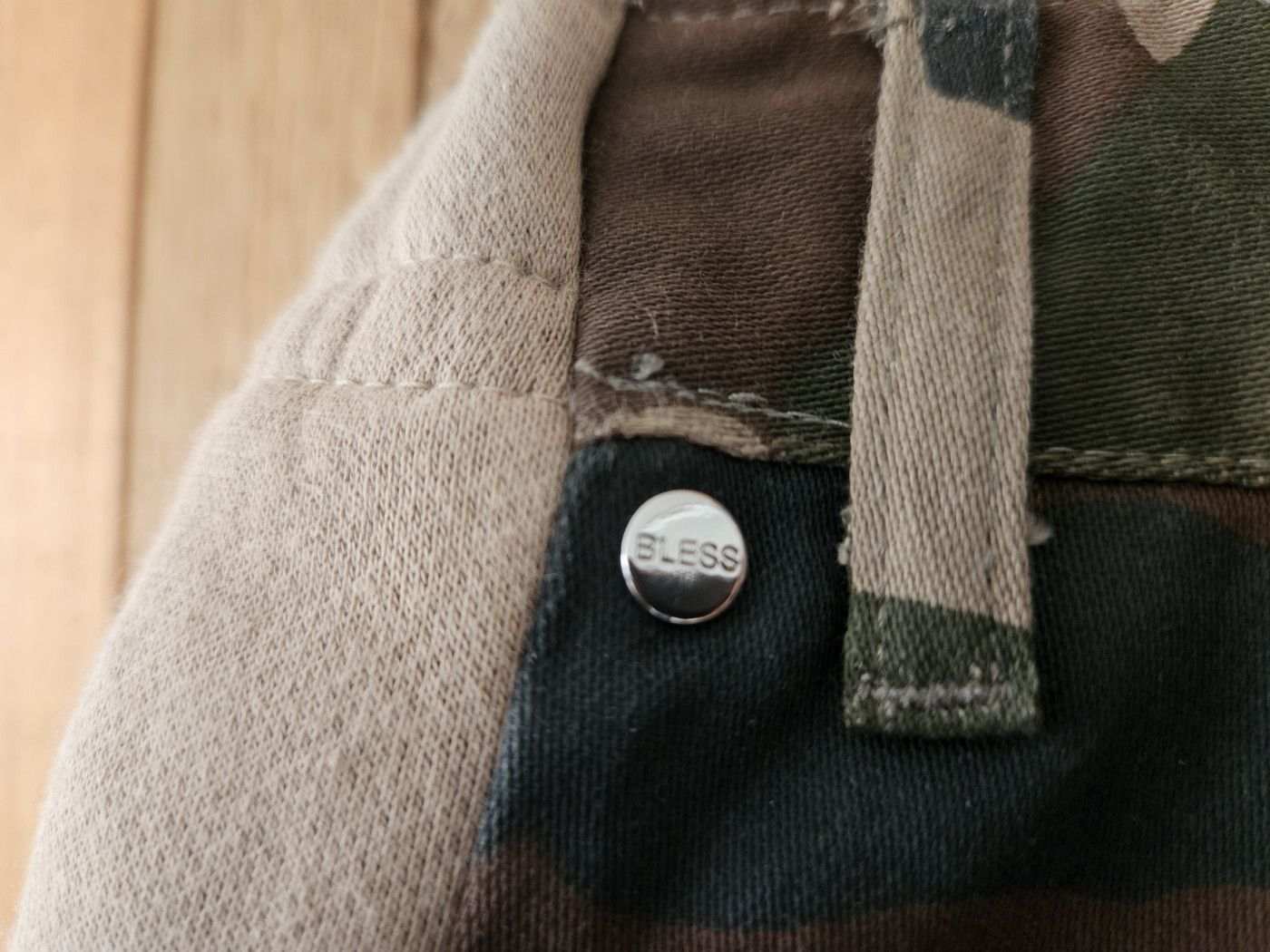 Bless Bless over Jogging Jeans camo Size US 33 - 7 Thumbnail