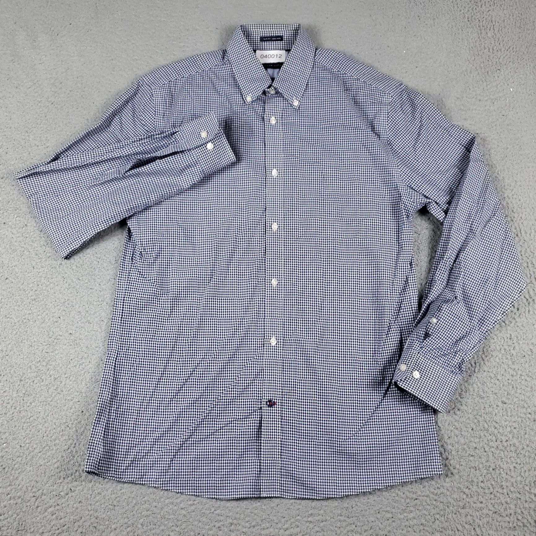 Tommy Hilfiger VINTAGE? No — Tommy Hilfiger Dress Shirt Mens 15 Blue White Check Long Sleeve Button Up Collared Cotton Size 40R - 2 Thumbnail